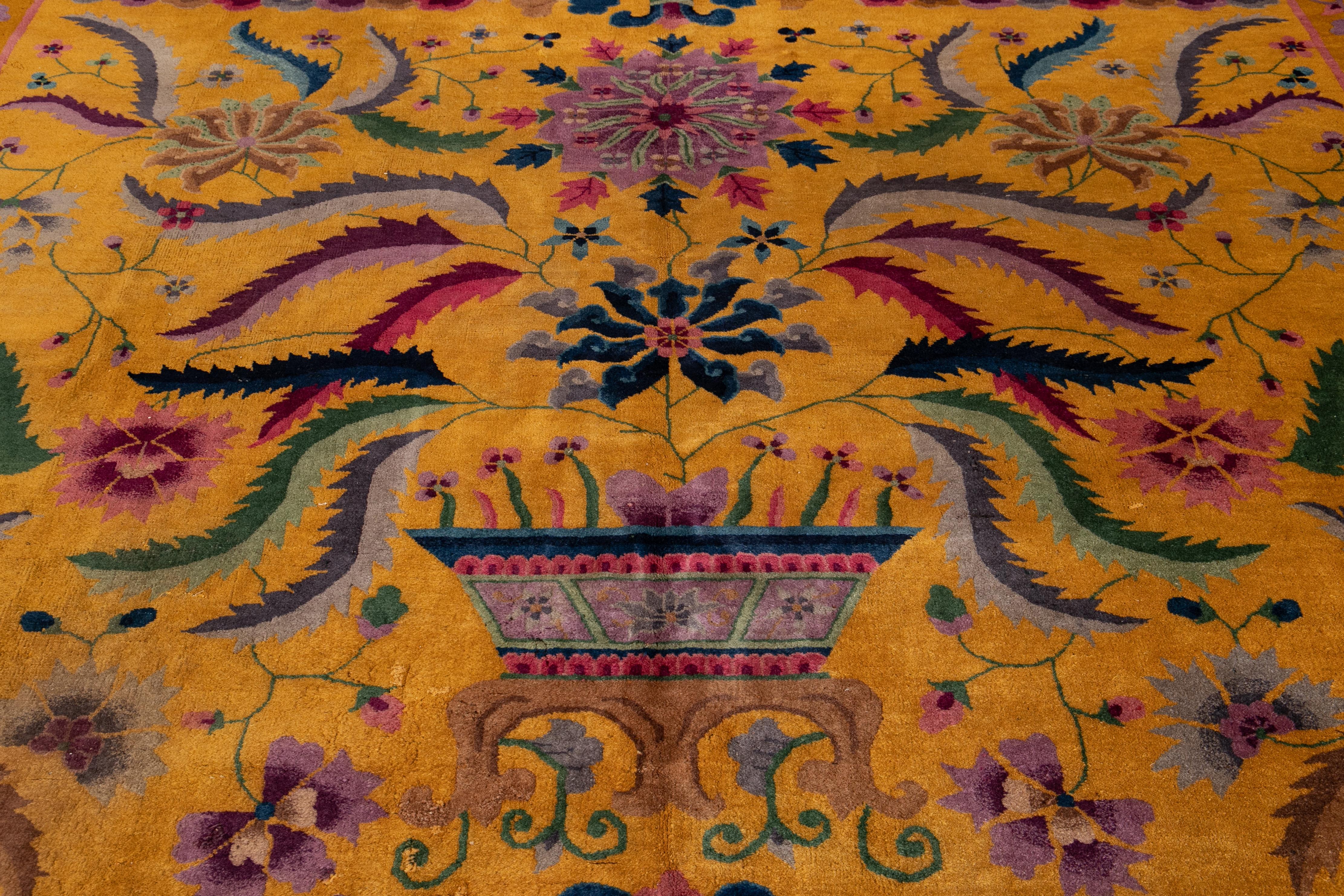 Early 20th Century Antique Art Deco Chinese Rug For Sale 7