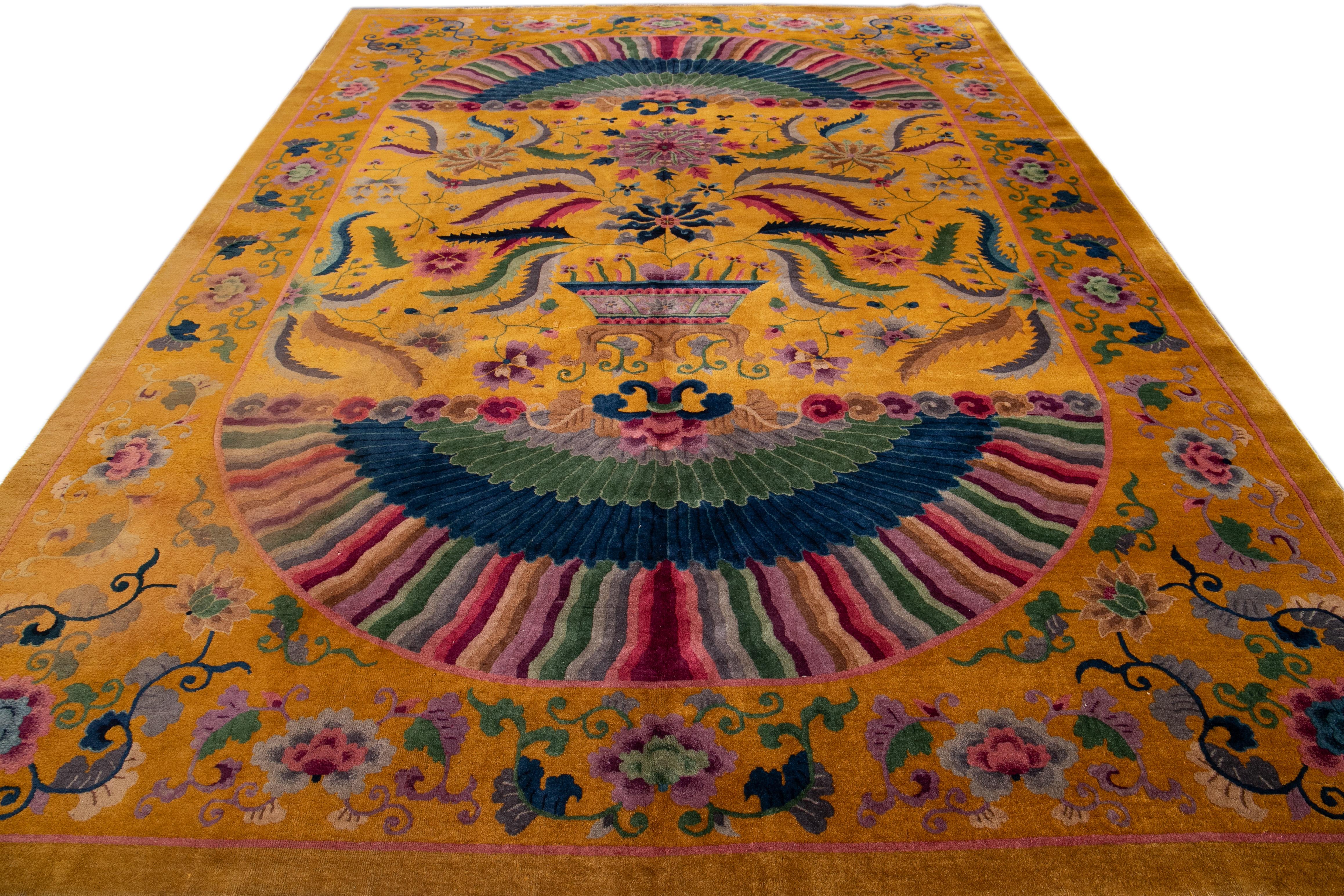 Early 20th Century Antique Art Deco Chinese Rug For Sale 8