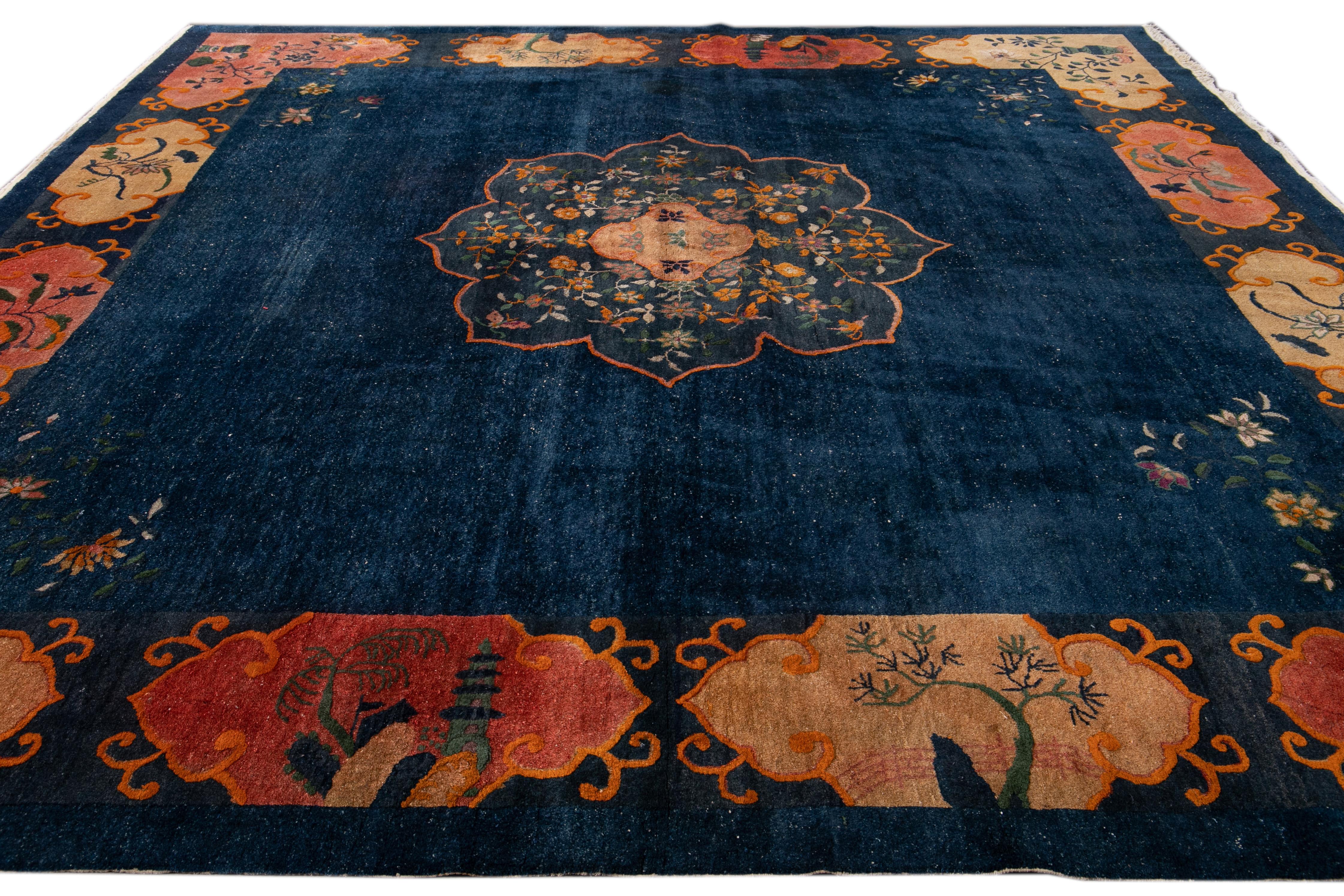 Early 20th Century Antique Art Deco Chinese Square Wool Rug For Sale 5