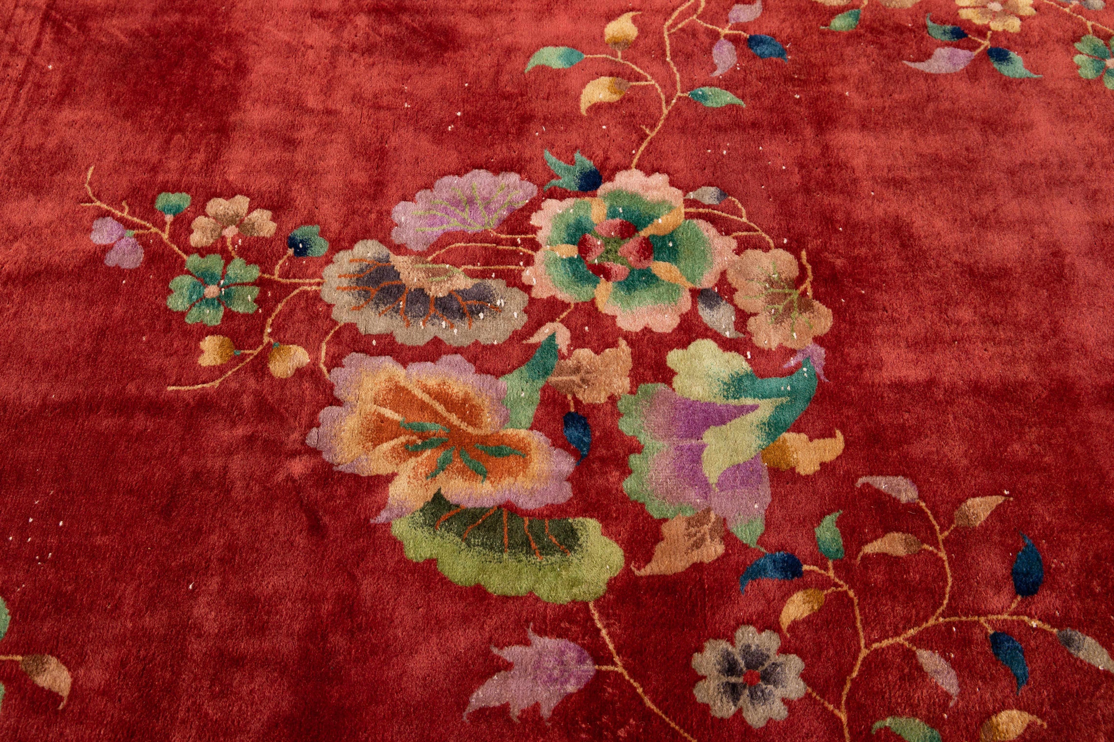 Antique Red Art Deco Chinese Wool Rug 9 Ft 10 In X 13 Ft 4 In. In Good Condition In Norwalk, CT