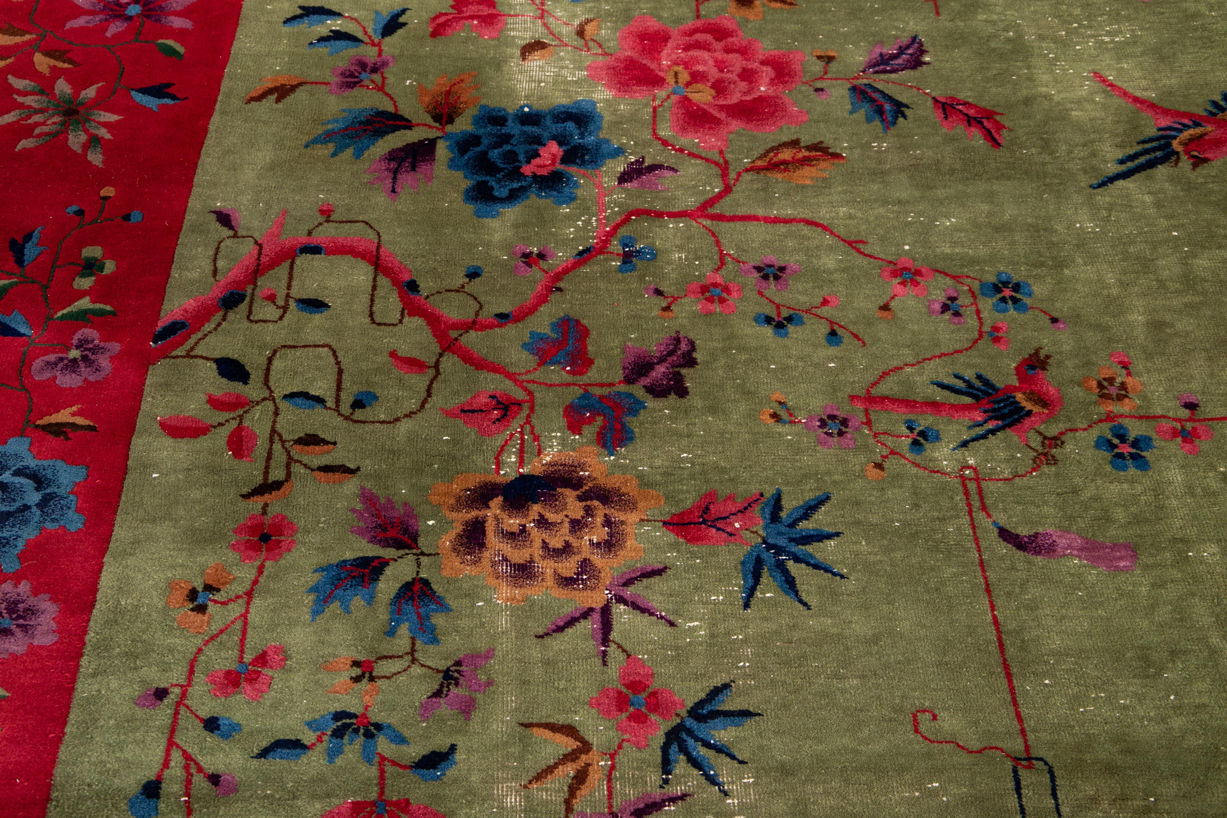 Laine Tapis en laine chinoise Art Déco vert antique 8 pieds 10 pouces X 11 pieds 5 pouces en vente