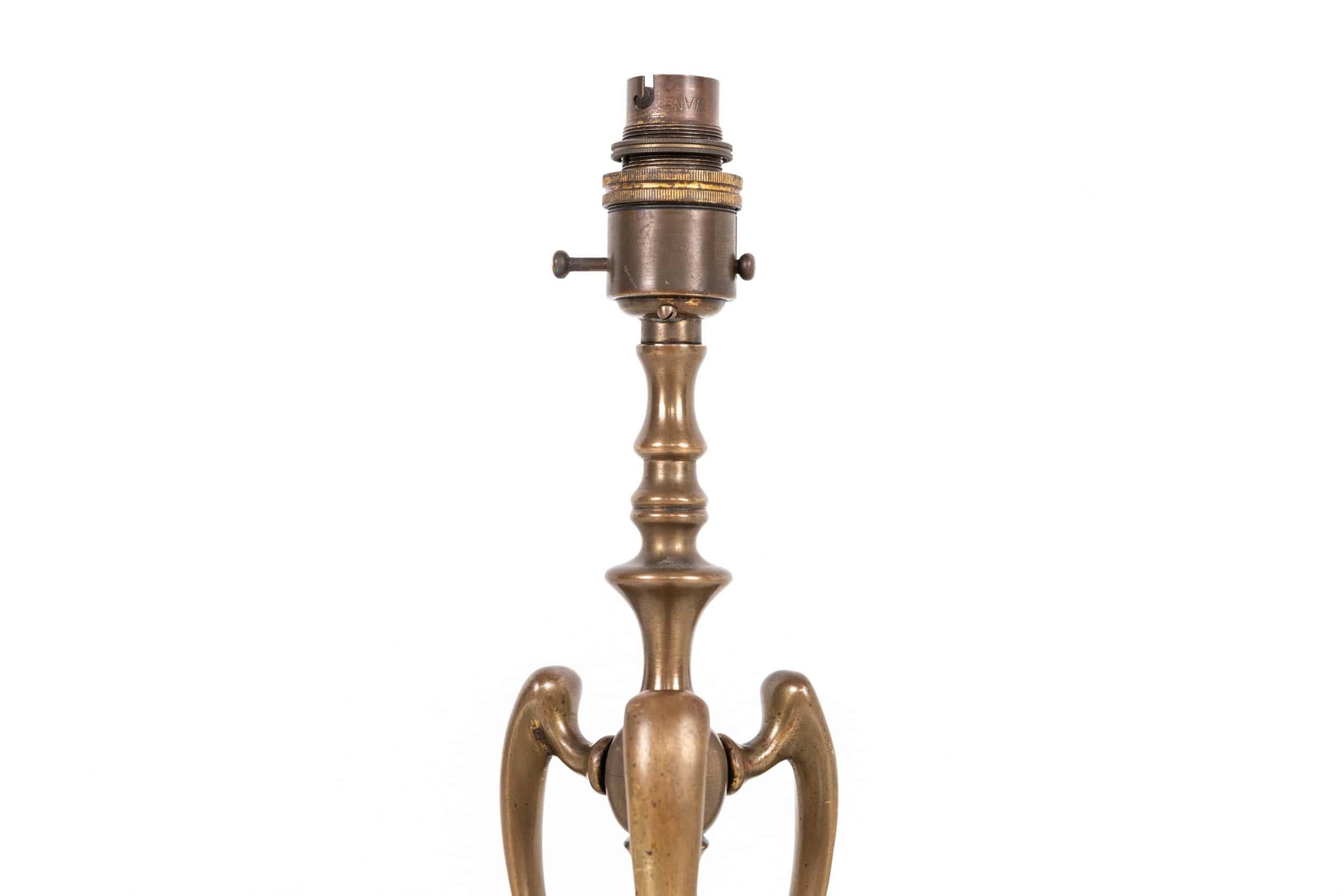 Lámpara antigua de sobremesa de latón dorado Arts & Crafts de principios del siglo XX, c.1910 Latón en venta