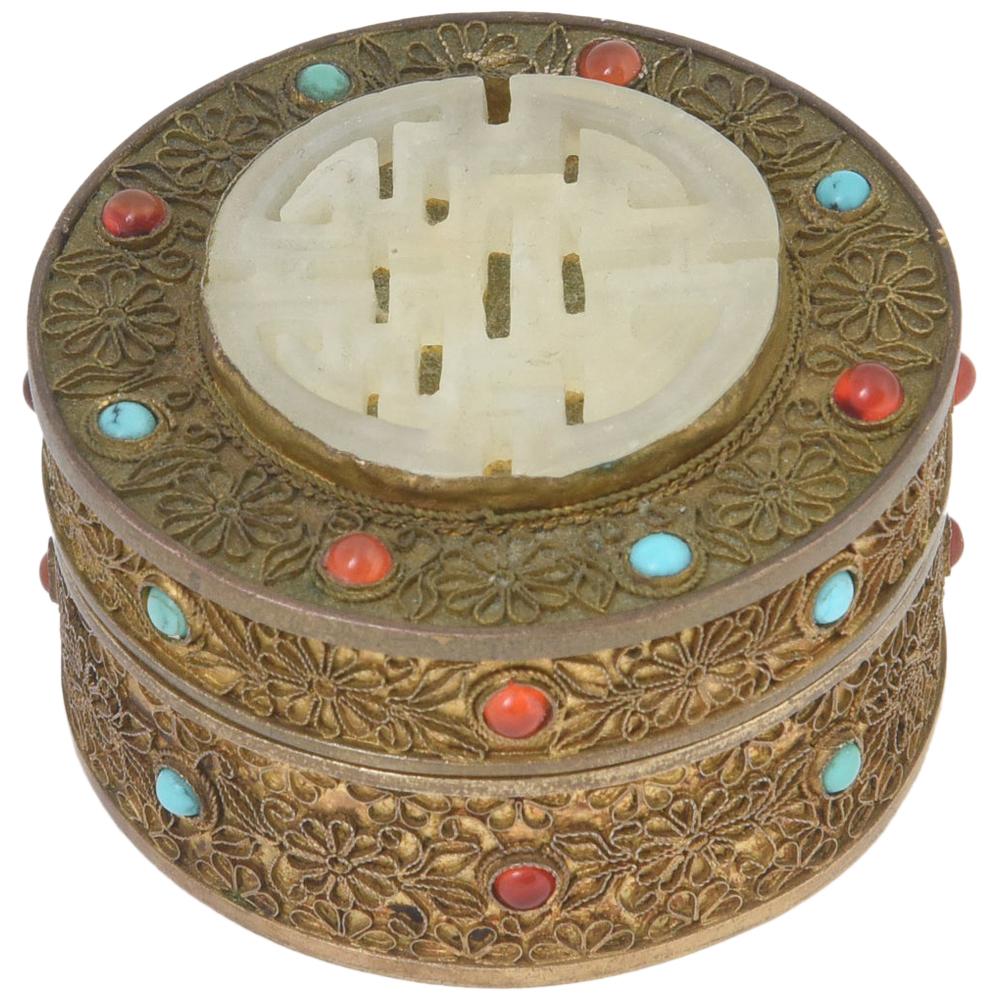 Early 20th Century Antique Asian Jeweled Gilt-Brass Trinket Box For Sale