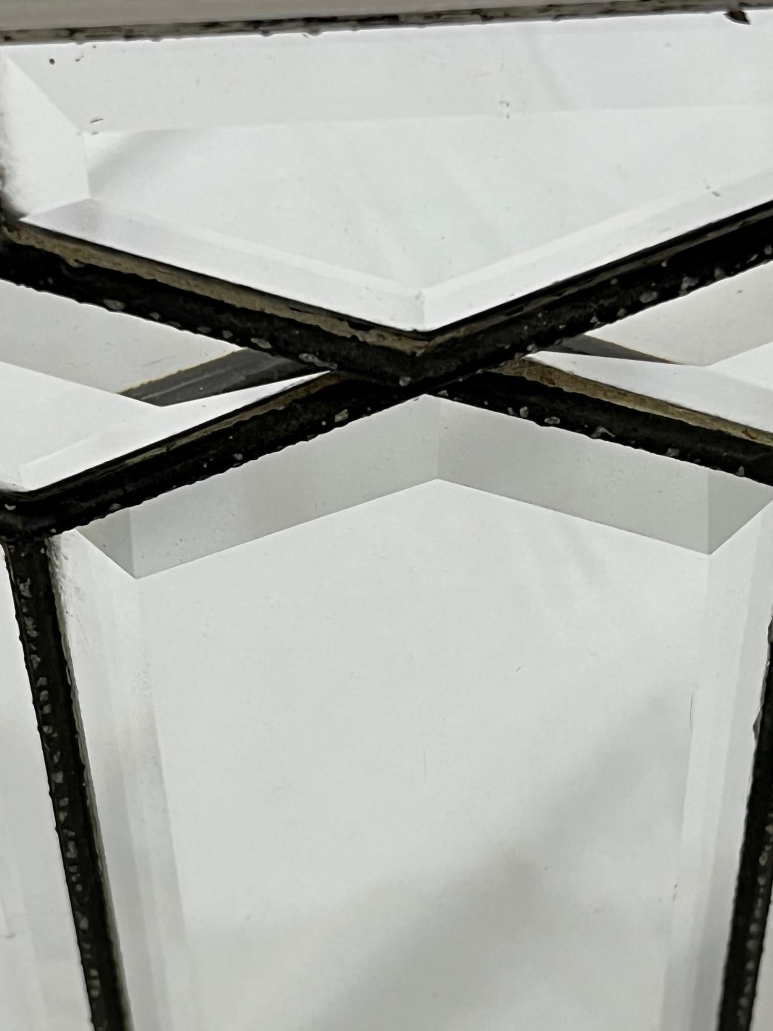 Vitrail de chambre en verre biseaut ancien du dbut du 20e sicle dans un cadre en bois en vente 4