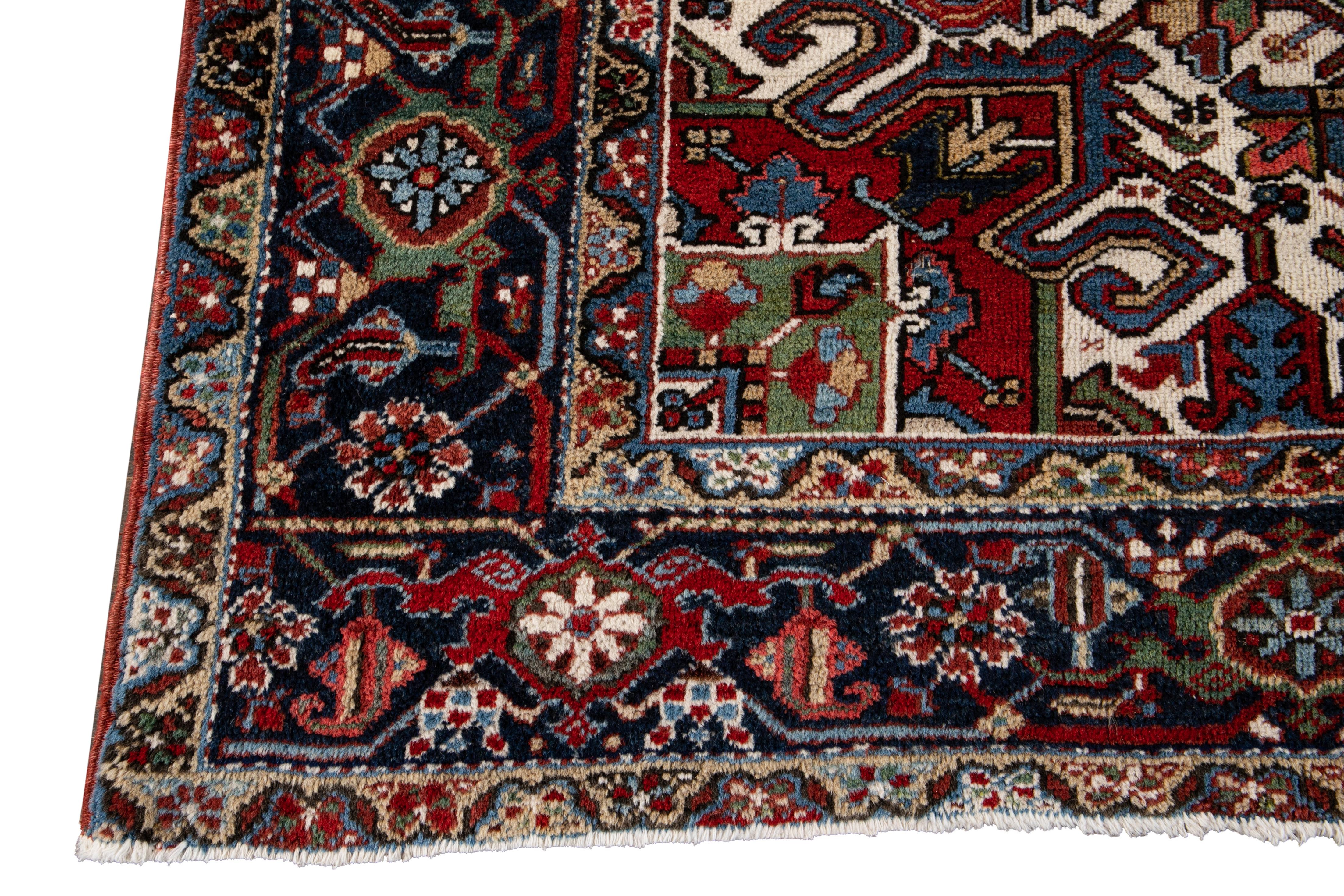 Early 20th Century Antique Heriz Wool Rug For Sale 6