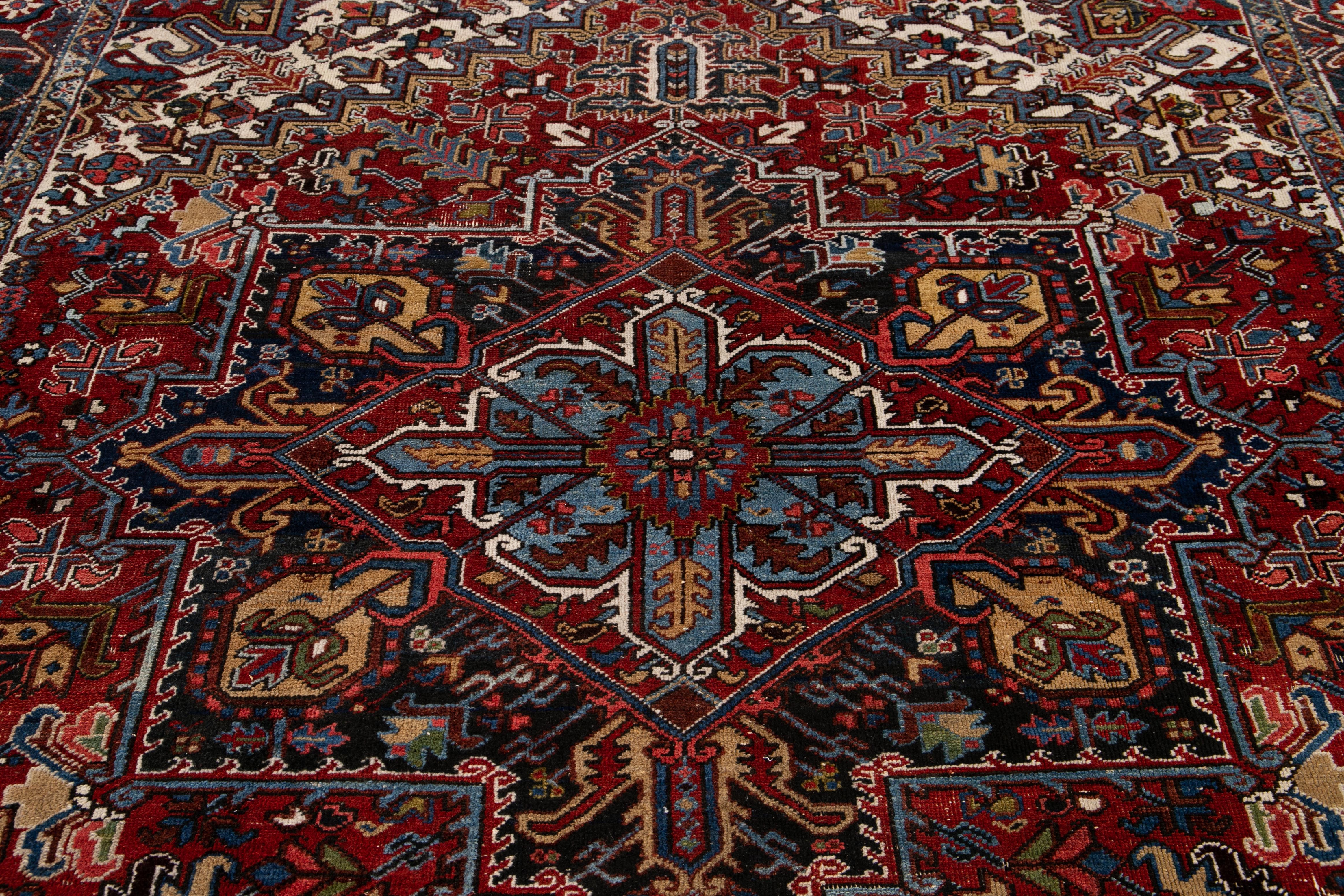 Early 20th Century Antique Heriz Wool Rug For Sale 8
