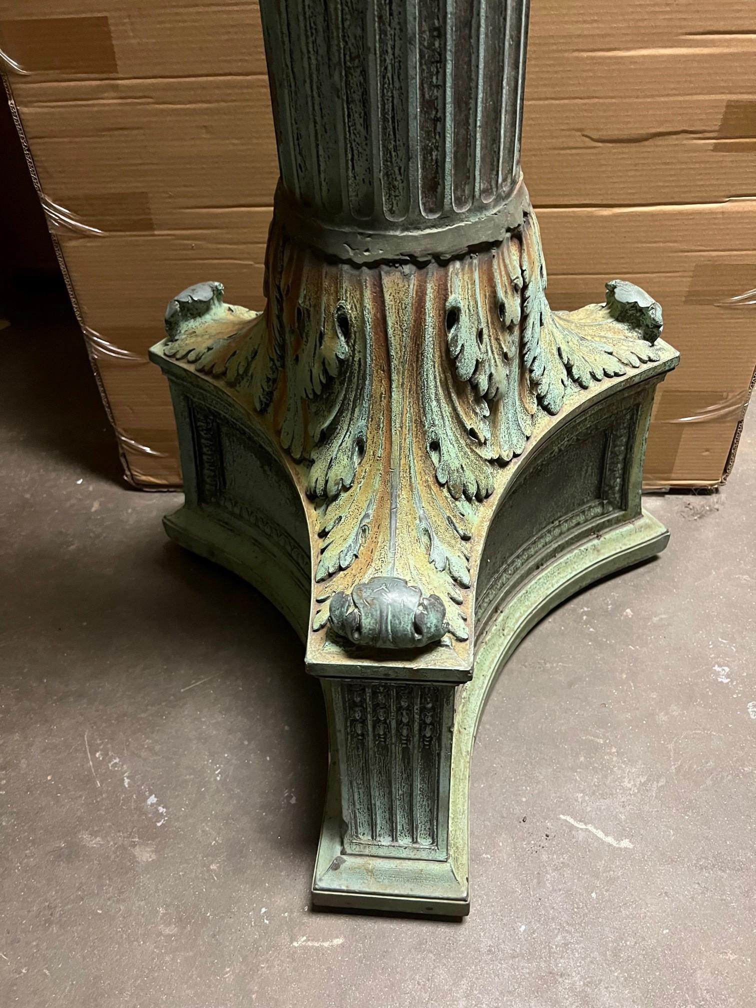 Early 20th Century Antique Bronze Fluted Lamp Post with a Triangular Base. For Sale 8