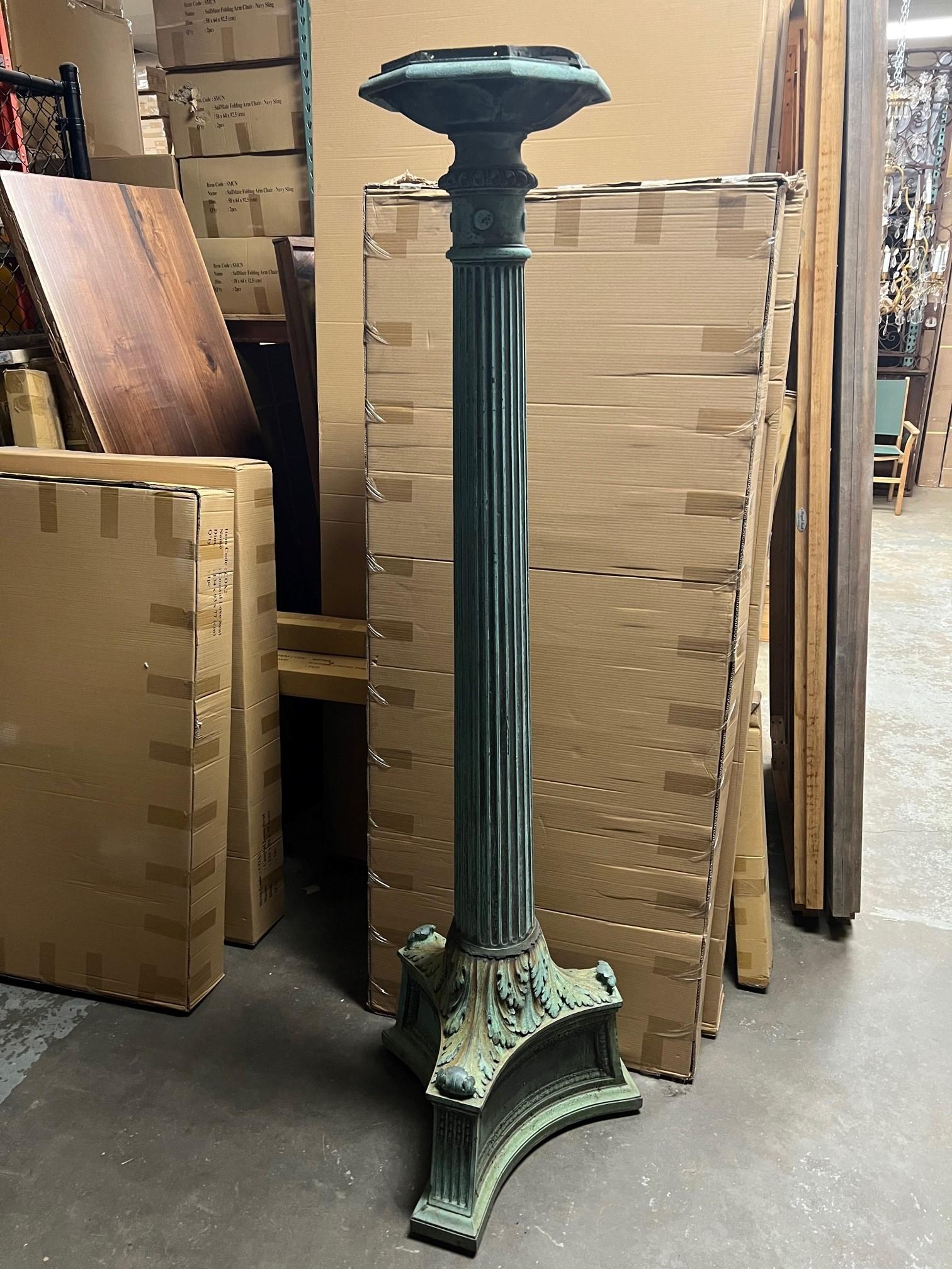 Amazing antique bronze exterior fluted lamp post with a beautiful green patina. The post is 78