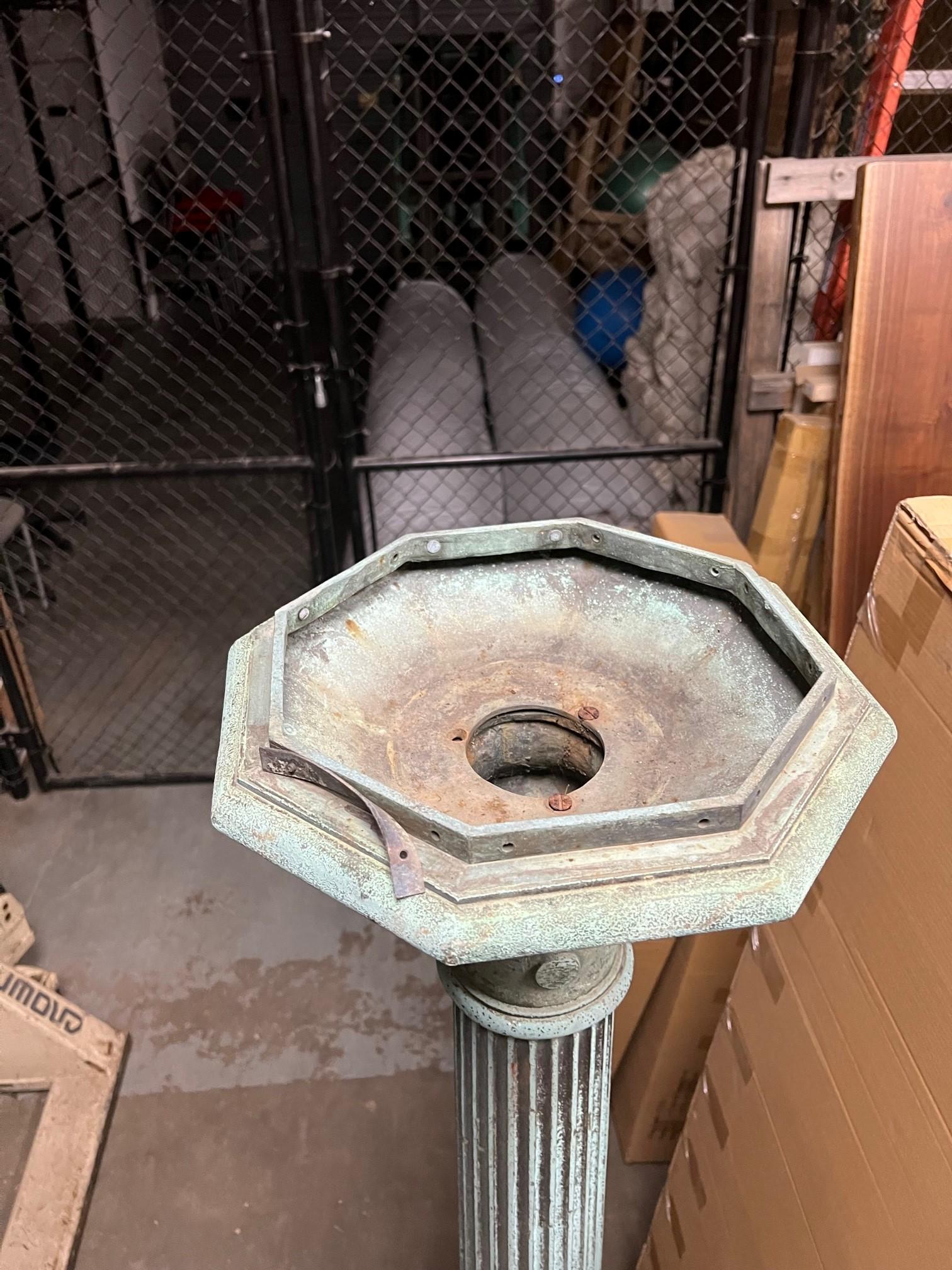 Early 20th Century Antique Bronze Fluted Lamp Post with a Triangular Base.   For Sale 2