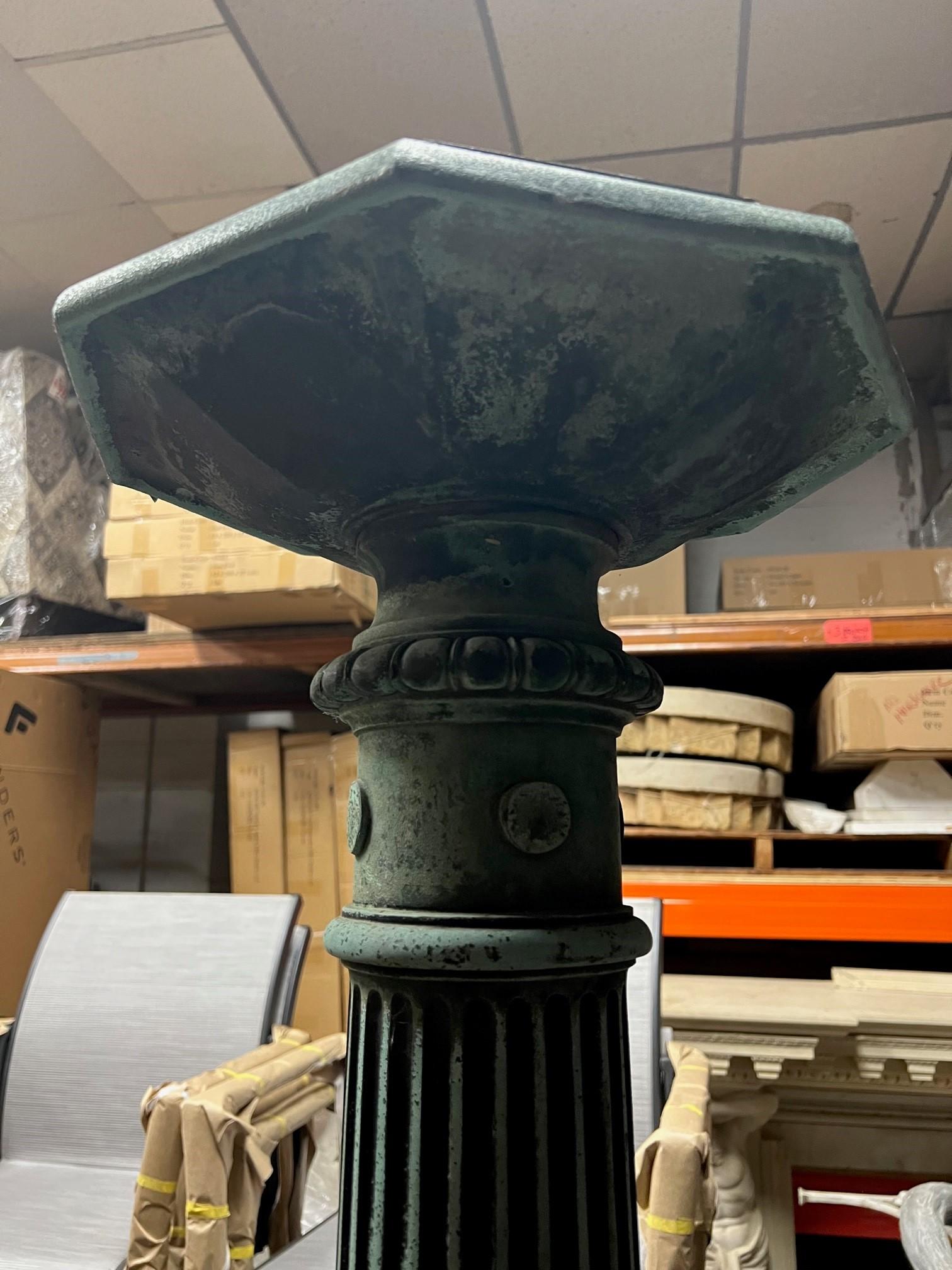 Early 20th Century Antique Bronze Fluted Lamp Post with a Triangular Base. For Sale 4