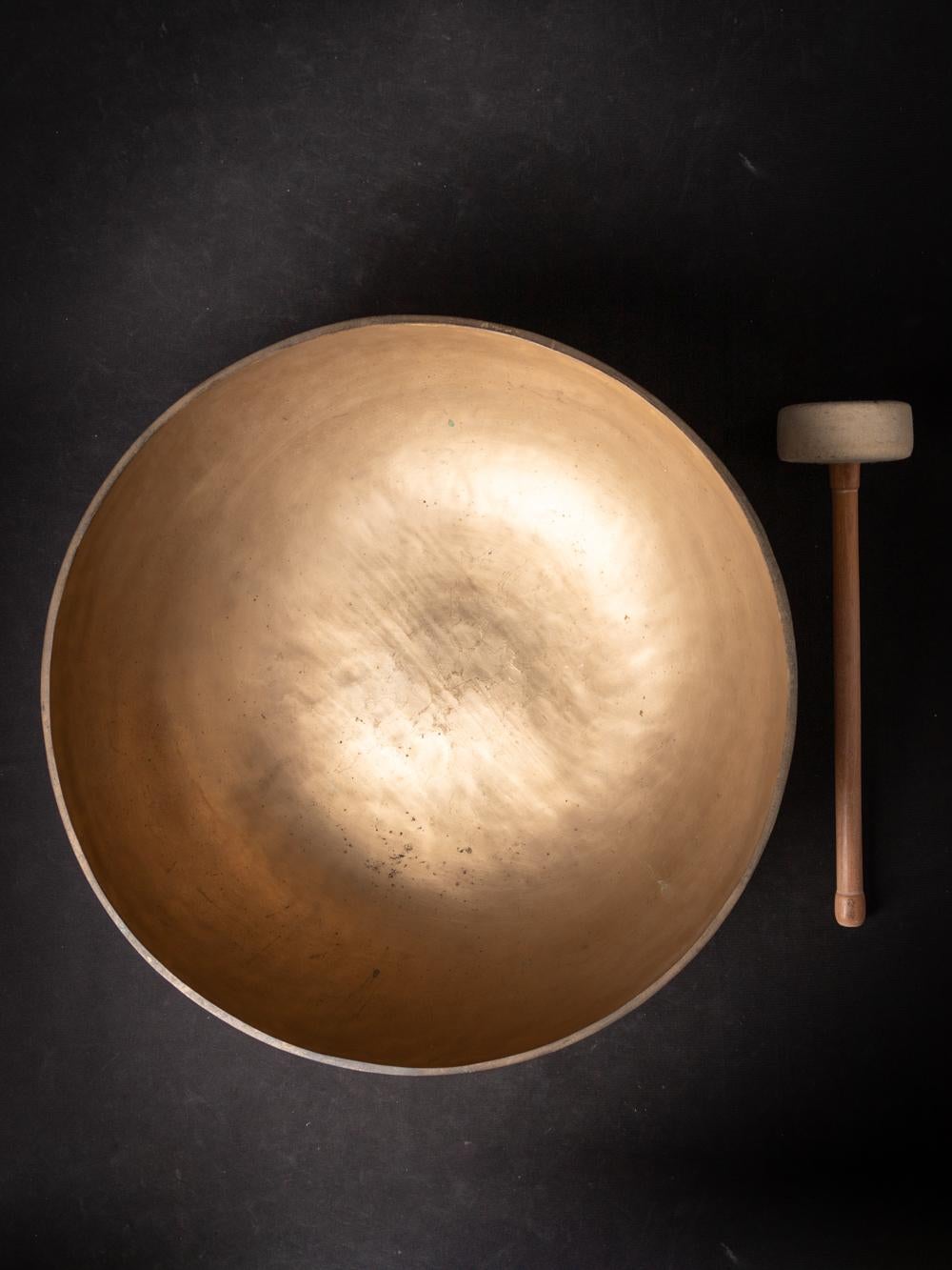 Early 20th Century antique bronze Nepali Singing bowl - OriginalBuddhas 7