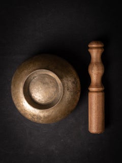 Early 20th century antique bronze Nepali Singing Bowl  OriginalBuddhas