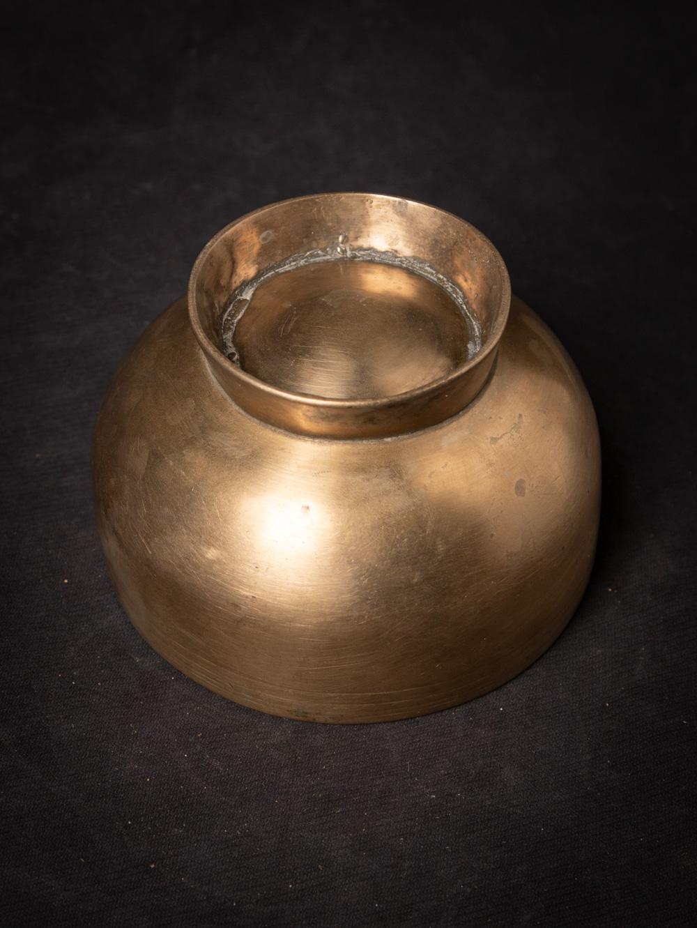 Antike Nepali-Sing-Schale aus Bronze des frühen 20. Jahrhunderts – OriginalBuddhas (Nepalesisch) im Angebot