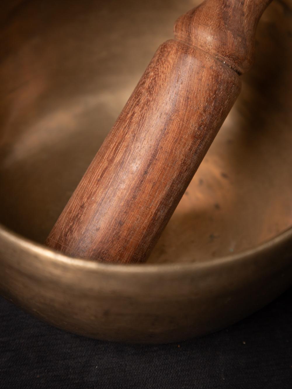 Bronze Early 20th century Antique bronze Nepali Singing bowl - OriginalBuddhas