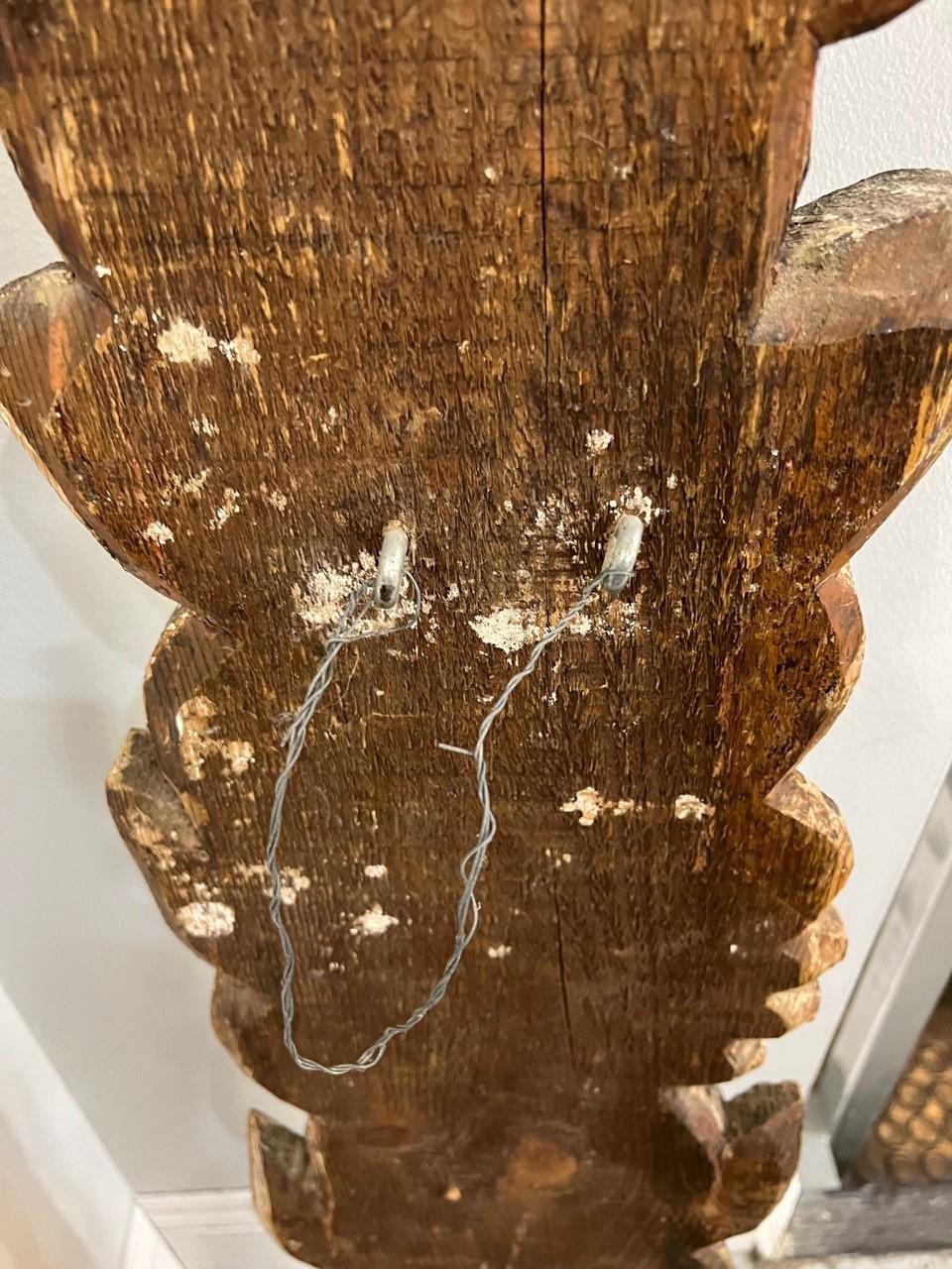 Antigua Cornucopia de Madera Tallada de Principios del Siglo XX con Fruta y Maíz en una Cesta 10