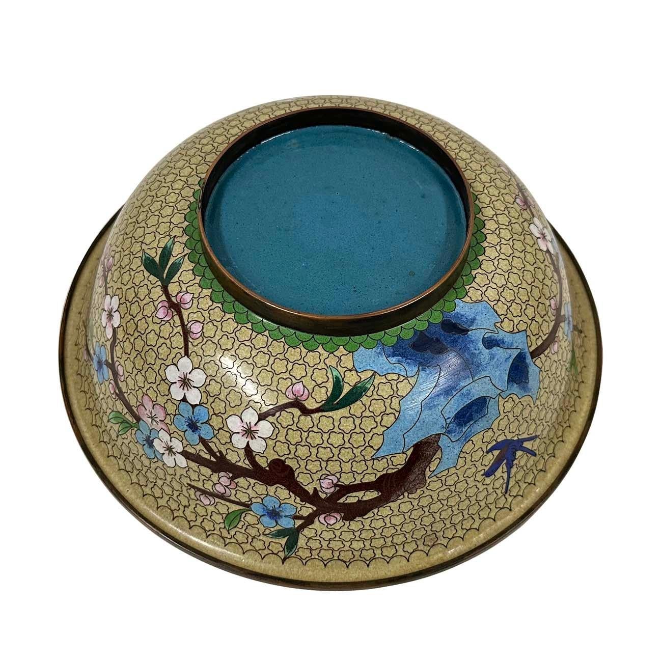 Antiguo cuenco chino de cloisonné de principios del siglo XX en venta 1