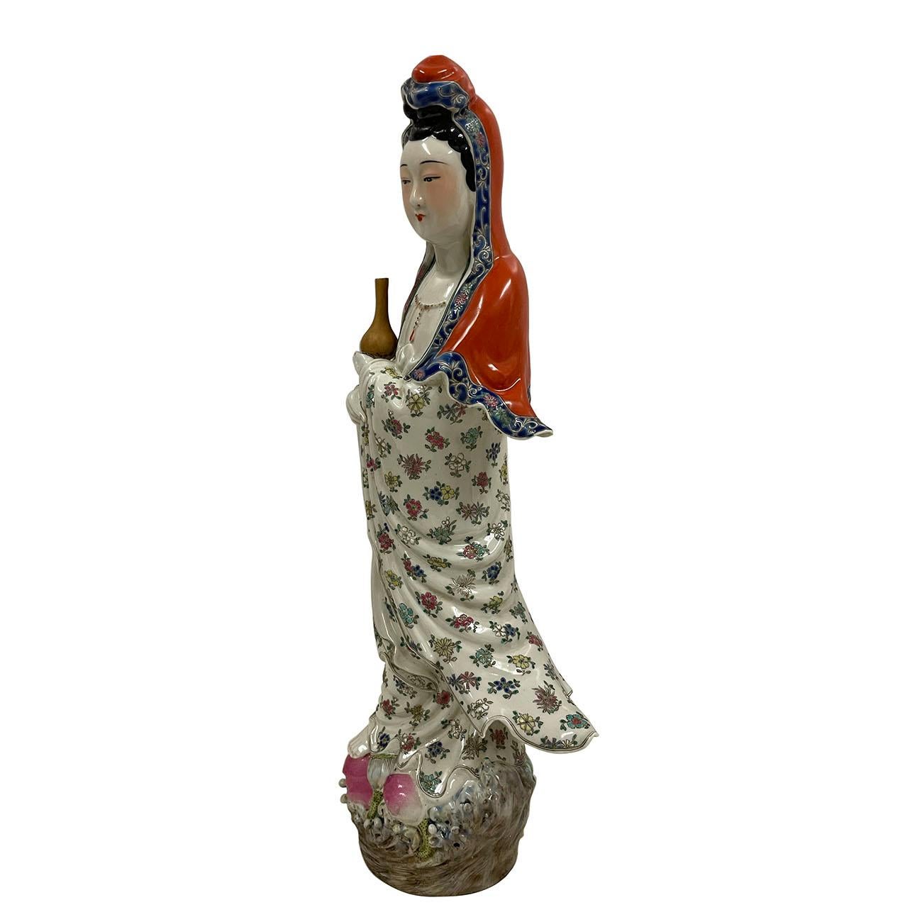 Chinese Export Early 20th Century Antique Chinese Famille-Rose Porcelain Kwan Yin Statuary For Sale