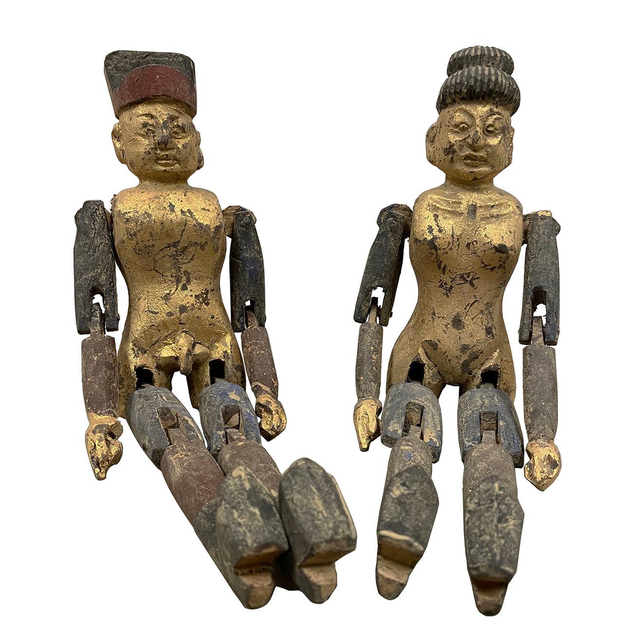 Exportation chinoise Jouets chinois anciens en bois de camphrier sculptés et dorés du début du 20e siècle en vente