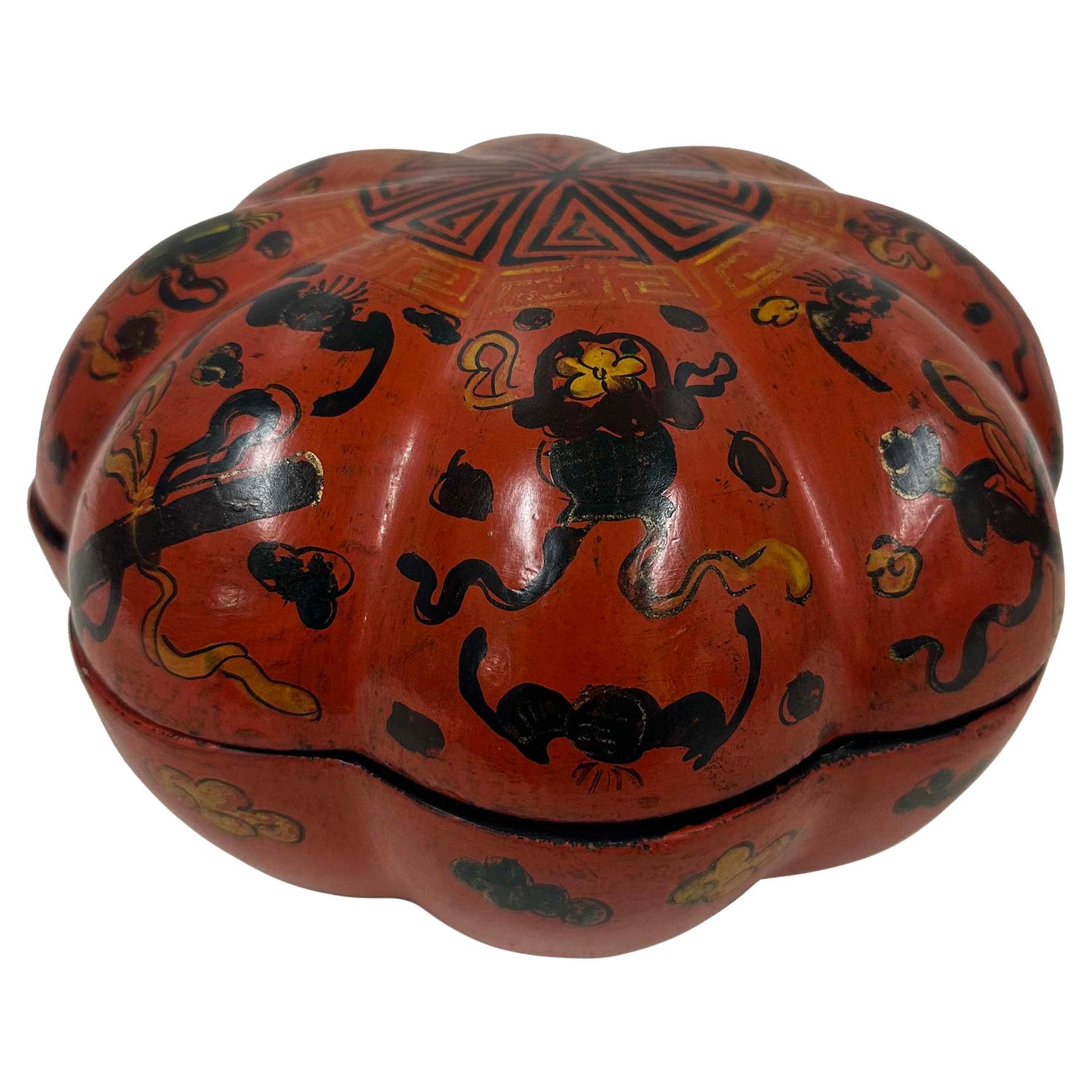 Early 20th Century antique Chinese Pumpkin Shaped lacquer box