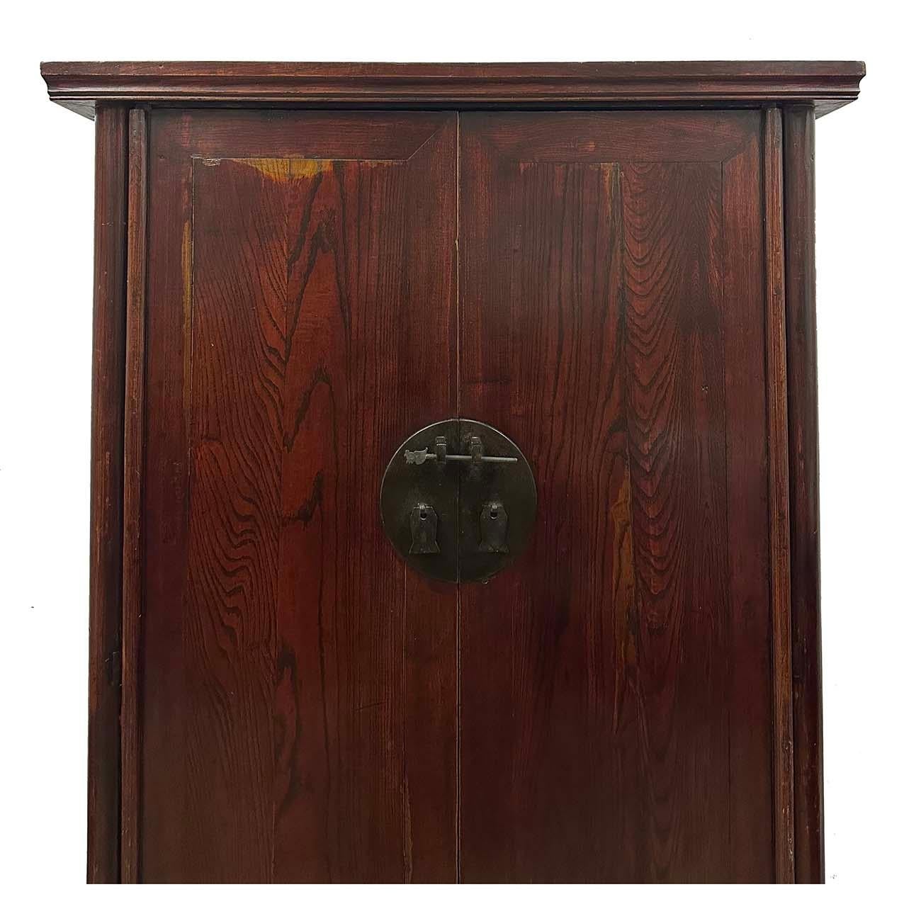 Armoire da sole cinese antico dei primi del Novecento In condizioni buone in vendita a Pomona, CA