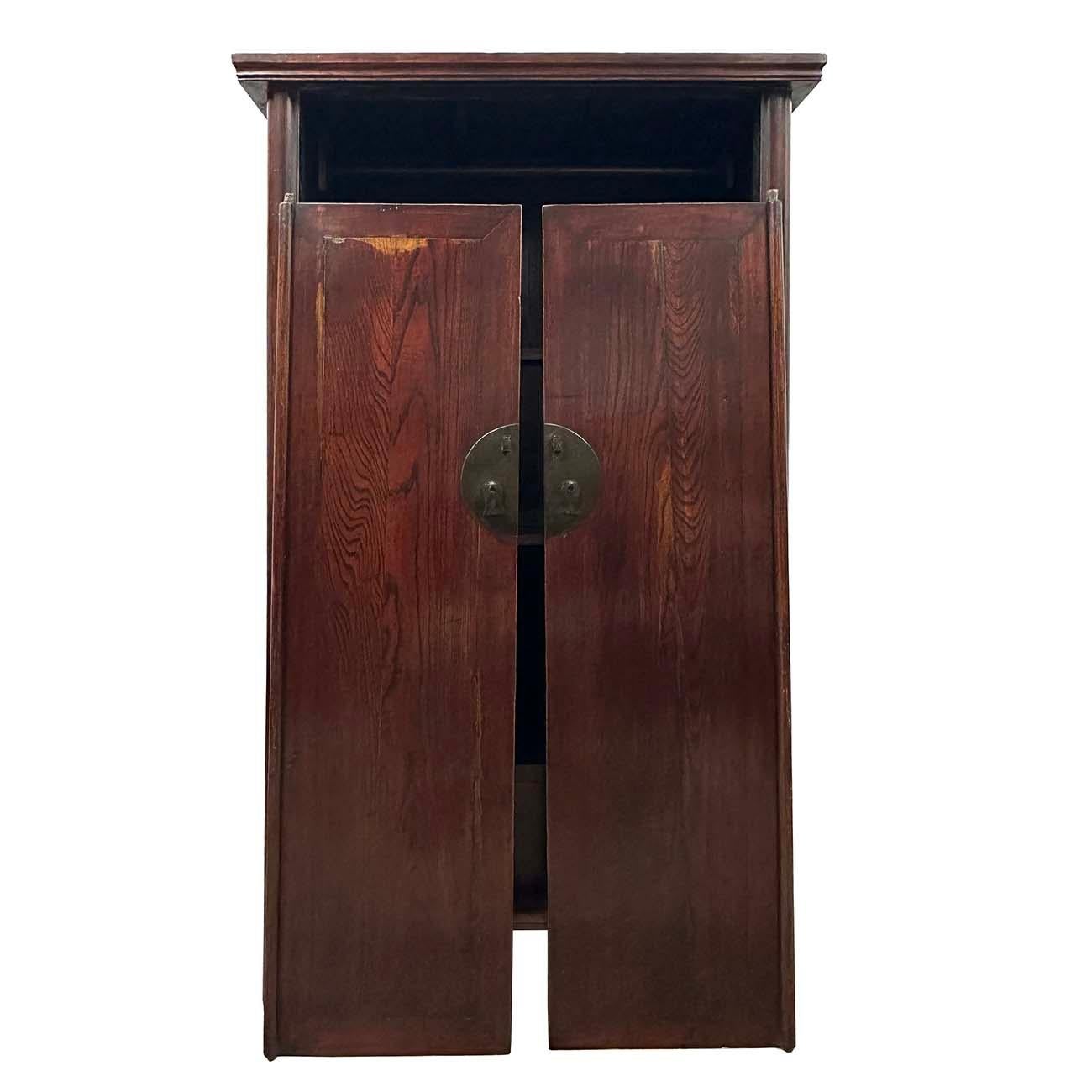 Armoire da sole cinese antico dei primi del Novecento in vendita 1
