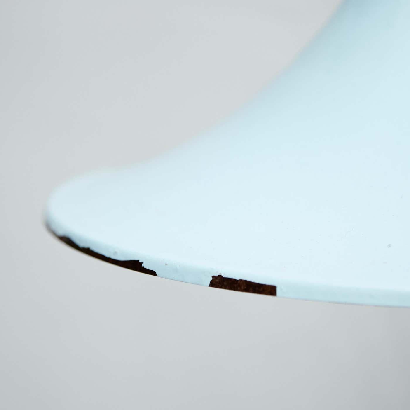 Anfang des 20. Jahrhunderts Antike Deckenlampe aus blauem Messing im Angebot 2