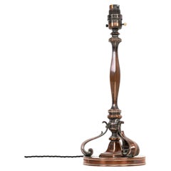 Lampada da tavolo GEC in ottone ramato dell'inizio del XX secolo, C.C.