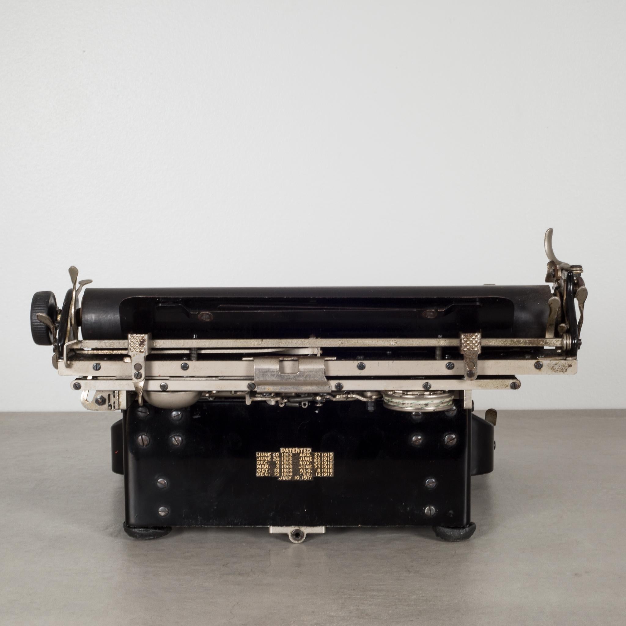 corona vintage typewriter