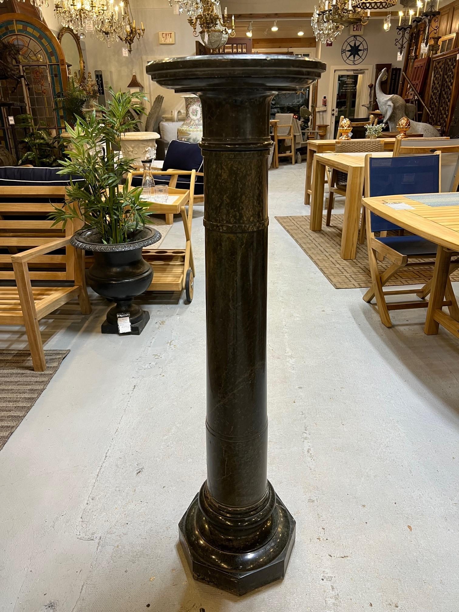 Early 20th Century Antique Dark Green Marble Pedestal In Good Condition For Sale In Stamford, CT