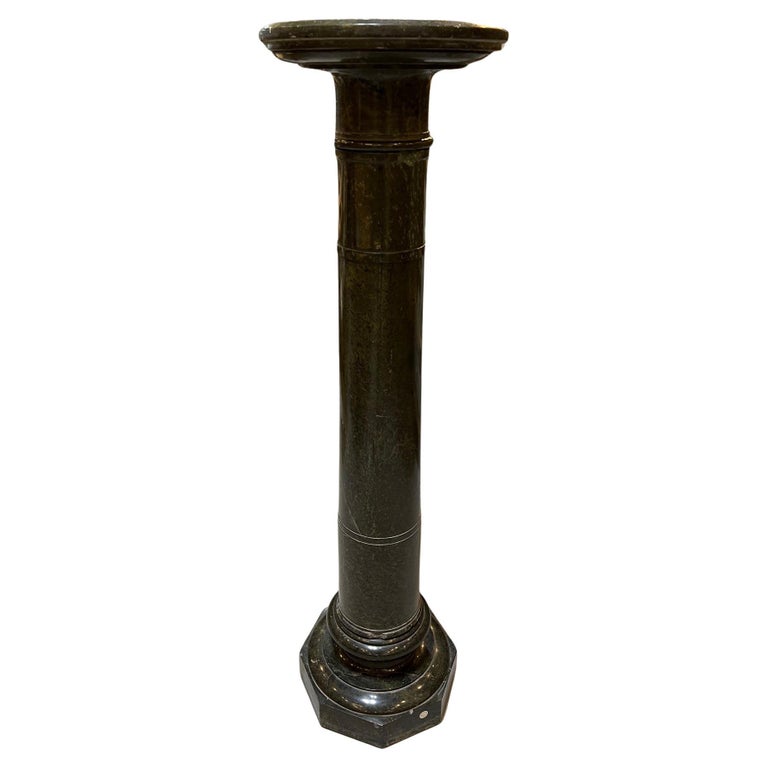 Early 20th Century Antique Dark Green Marble Pedestal For Sale at 1stDibs
