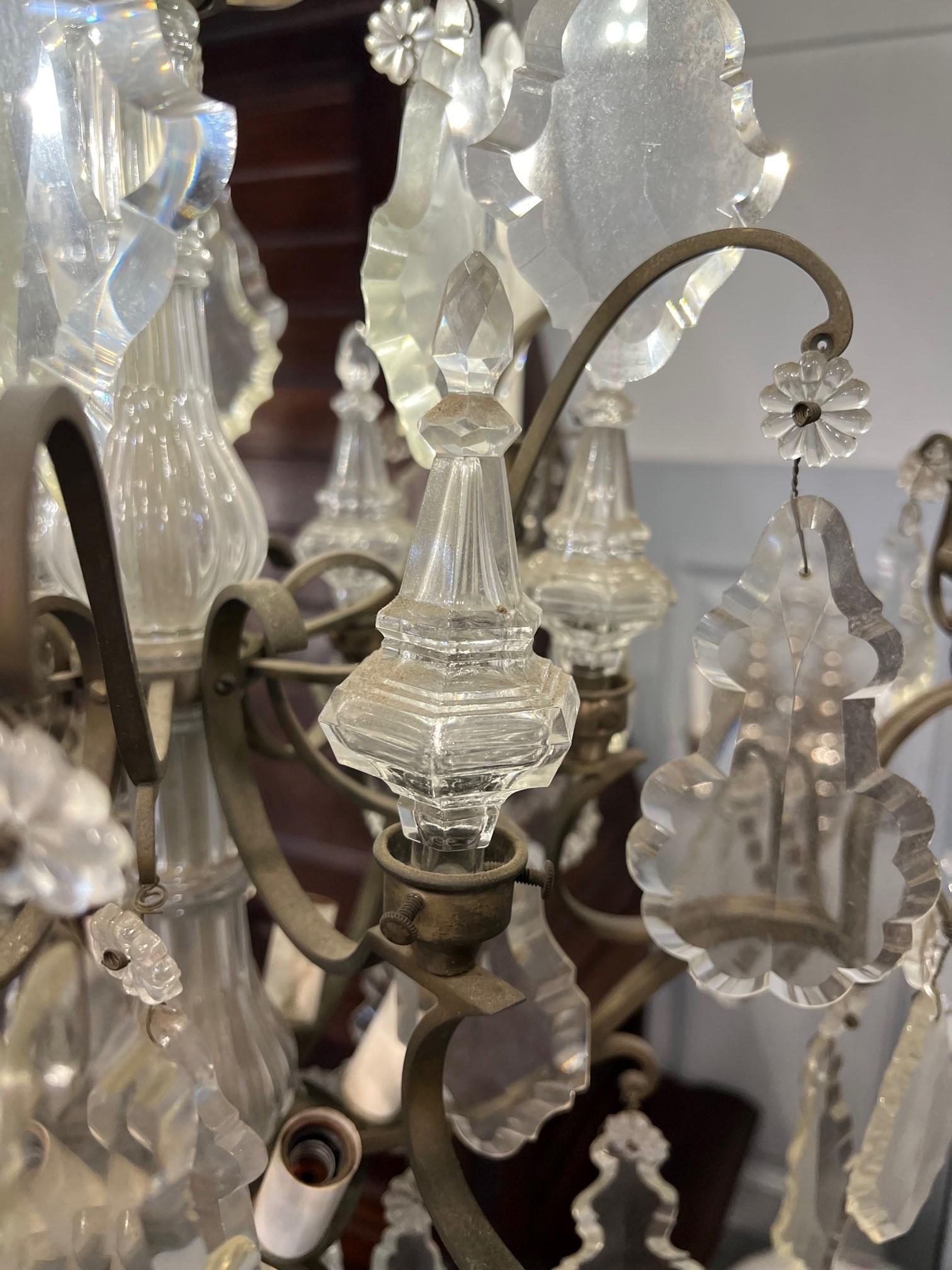 Early 20th Century Antique French Six Arm 18 Light Brass and Crystal Chandelier  For Sale 8