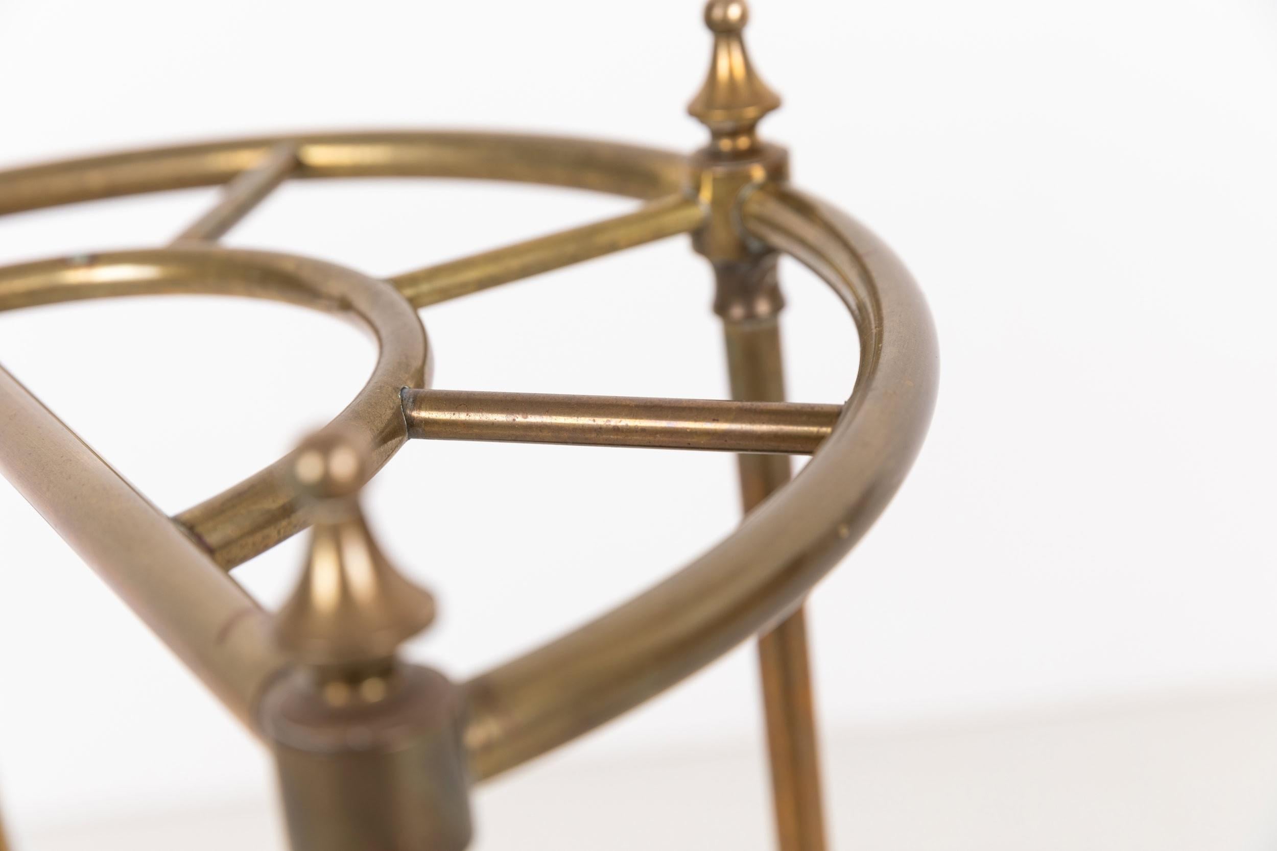 Early 20th Century Antique Gilt Brass Umbrella / Stick Stand. c.1910 In Fair Condition For Sale In London, GB
