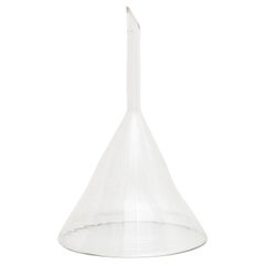 Embudo grande de cristal antiguo de principios del siglo XX