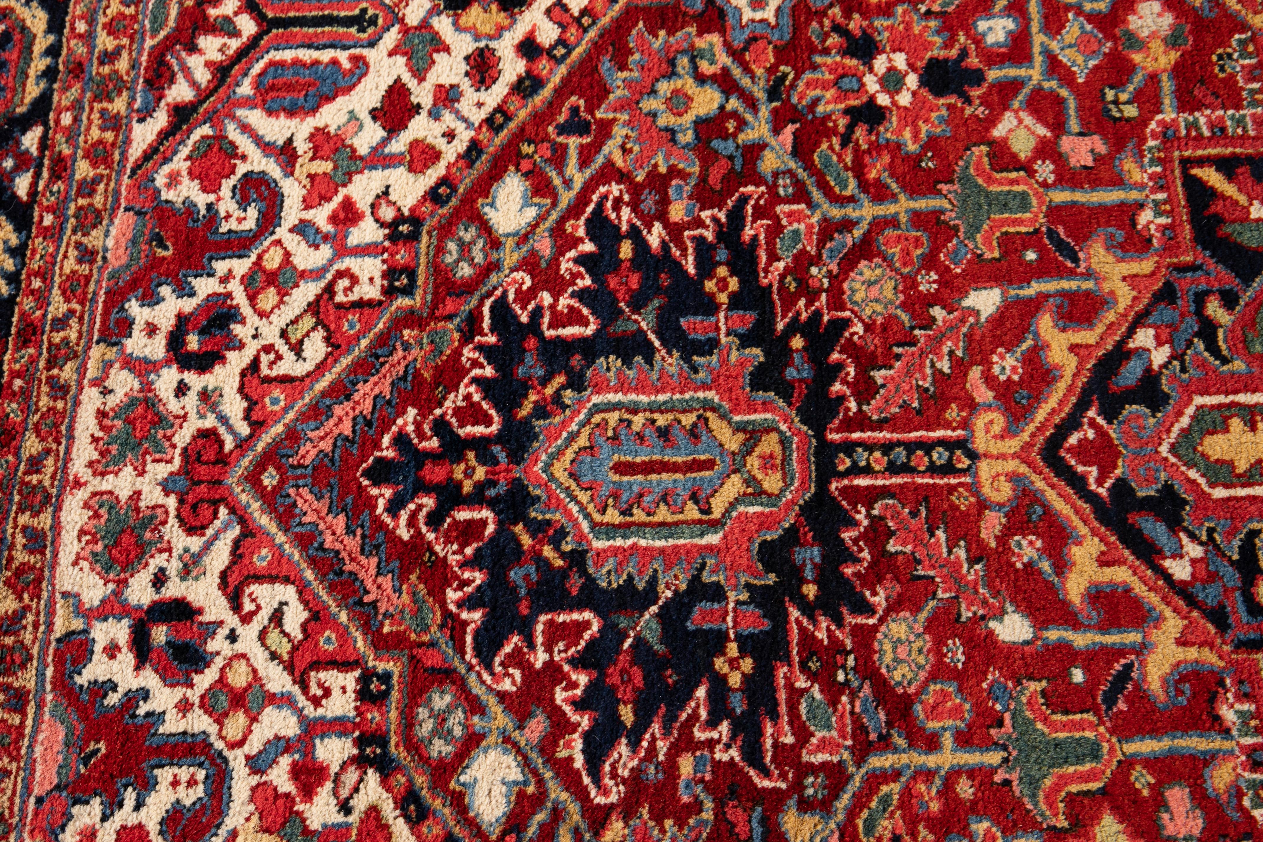 Early 20th Century Antique Heriz Rug Wool Rug For Sale 3