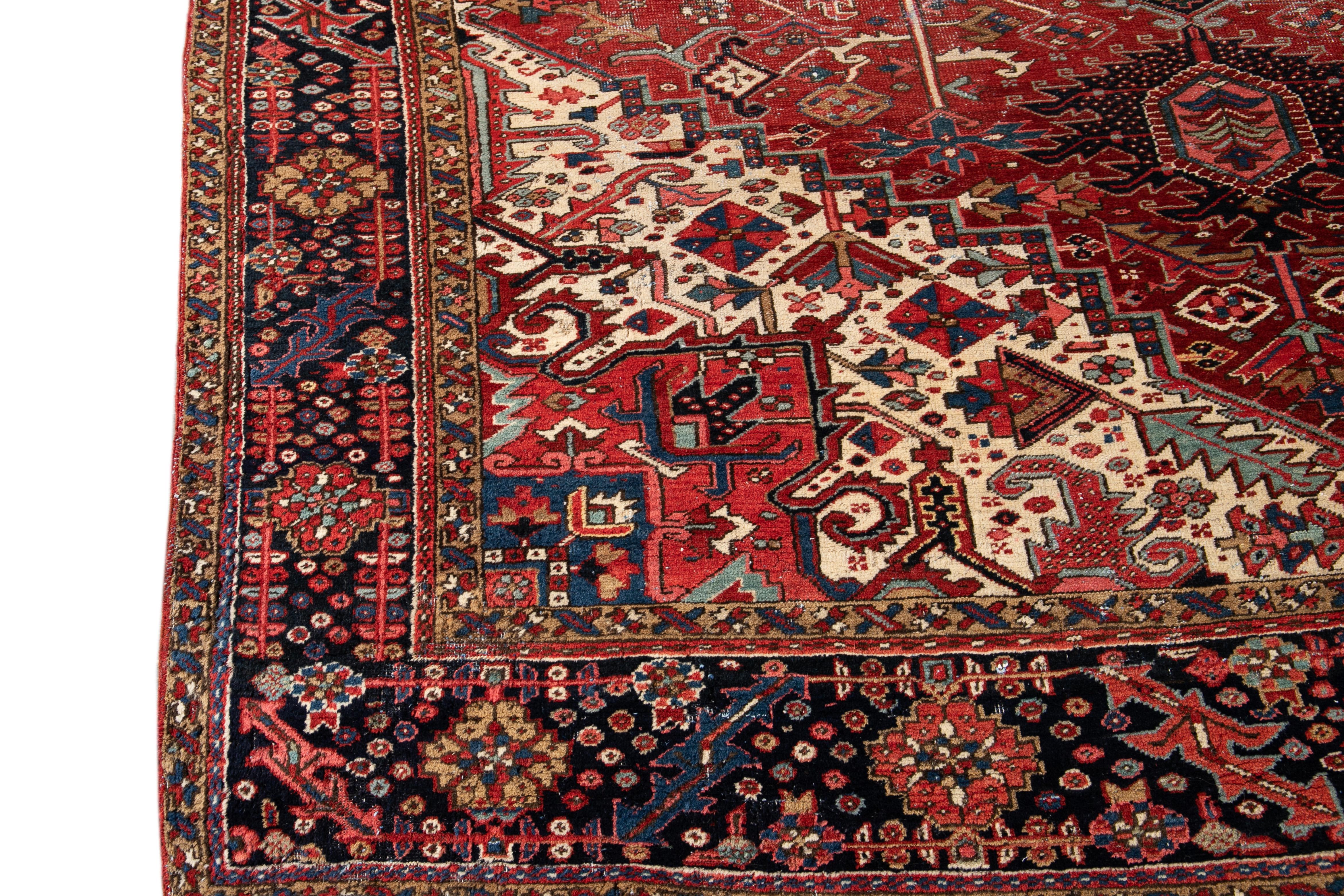 Early 20th Century Antique Heriz Wool Rug For Sale 7