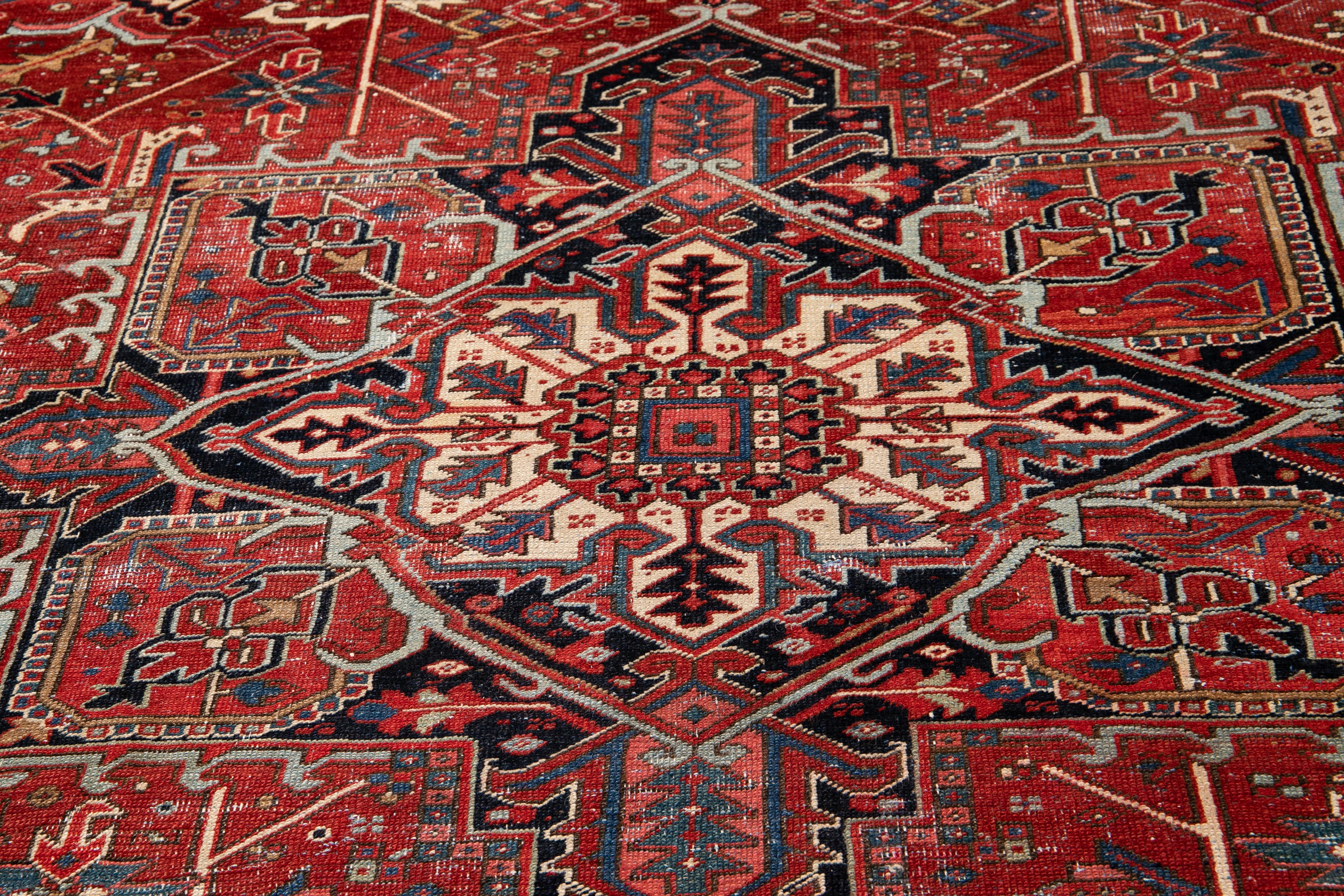 Early 20th Century Antique Heriz Wool Rug For Sale 8