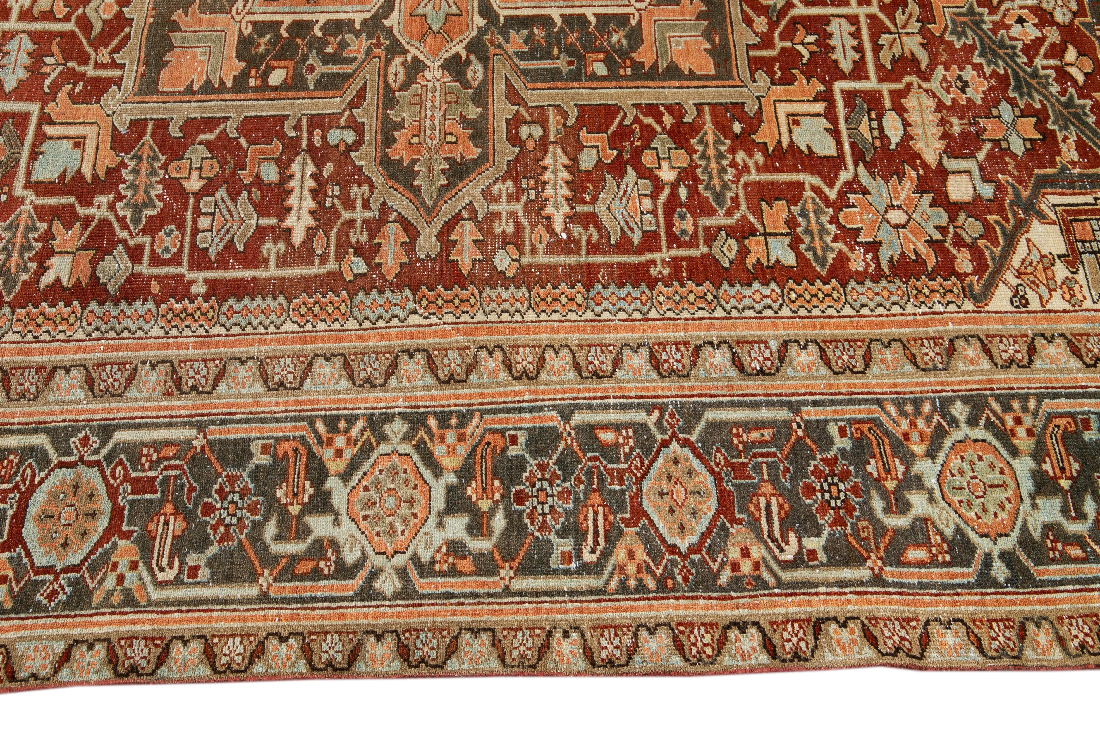 Early 20th Century Antique Heriz Wool Rug For Sale 4