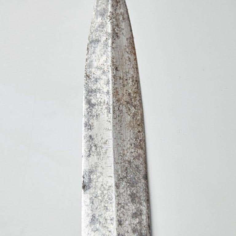 Early 20th Century Antique Hunter Knife with Leather Case For Sale 2
