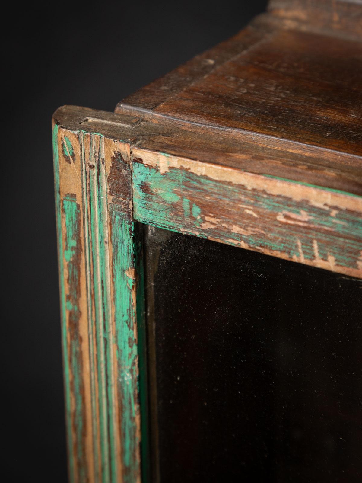 Early 20th Century Antique Indian wooden wall cabinet from India 10