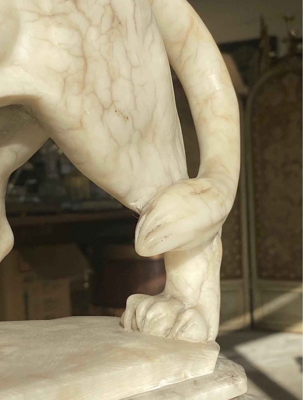 Early 20th Century Antique Italian Carved Marble & Alabaster Lion Sculpture 1