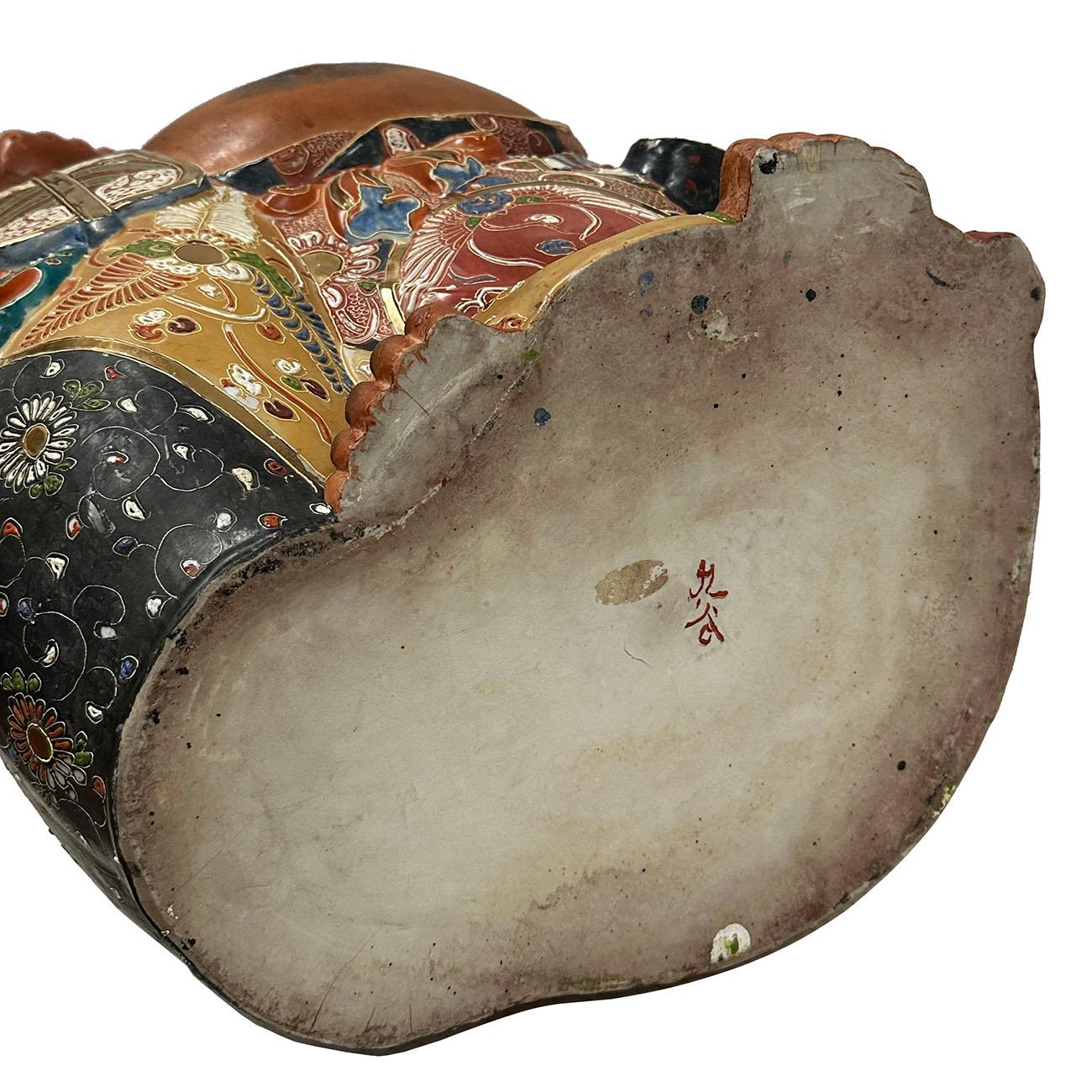 Antiker japanischer riesiger Kutani Hotei-Lachender Buddha aus dem frühen 20. Jahrhundert im Angebot 5