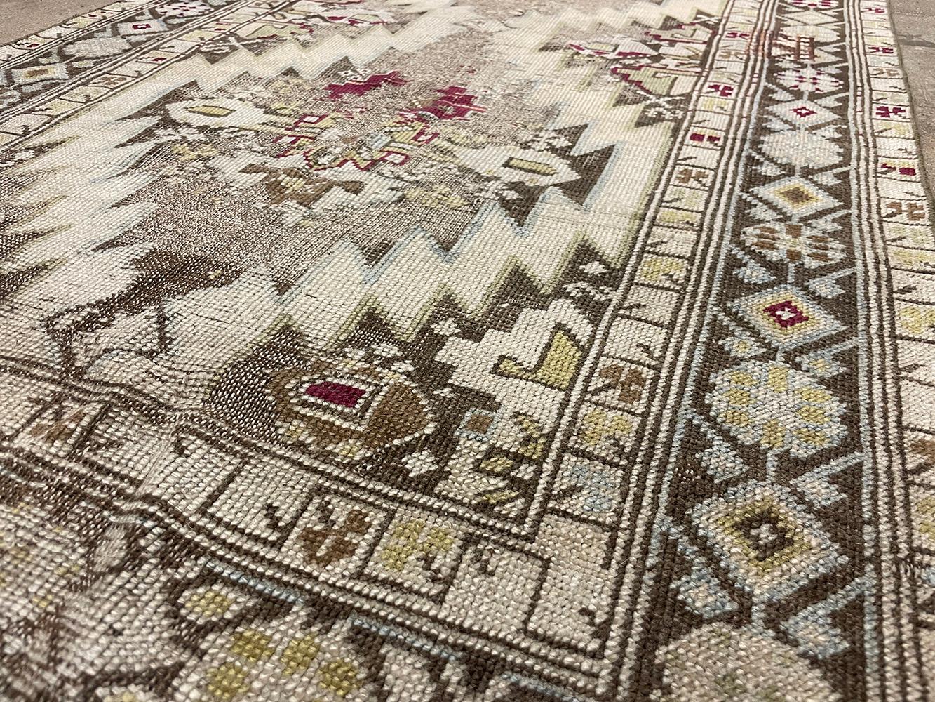 Corredor antiguo de Karabagh de principios del siglo XX Tribal en venta