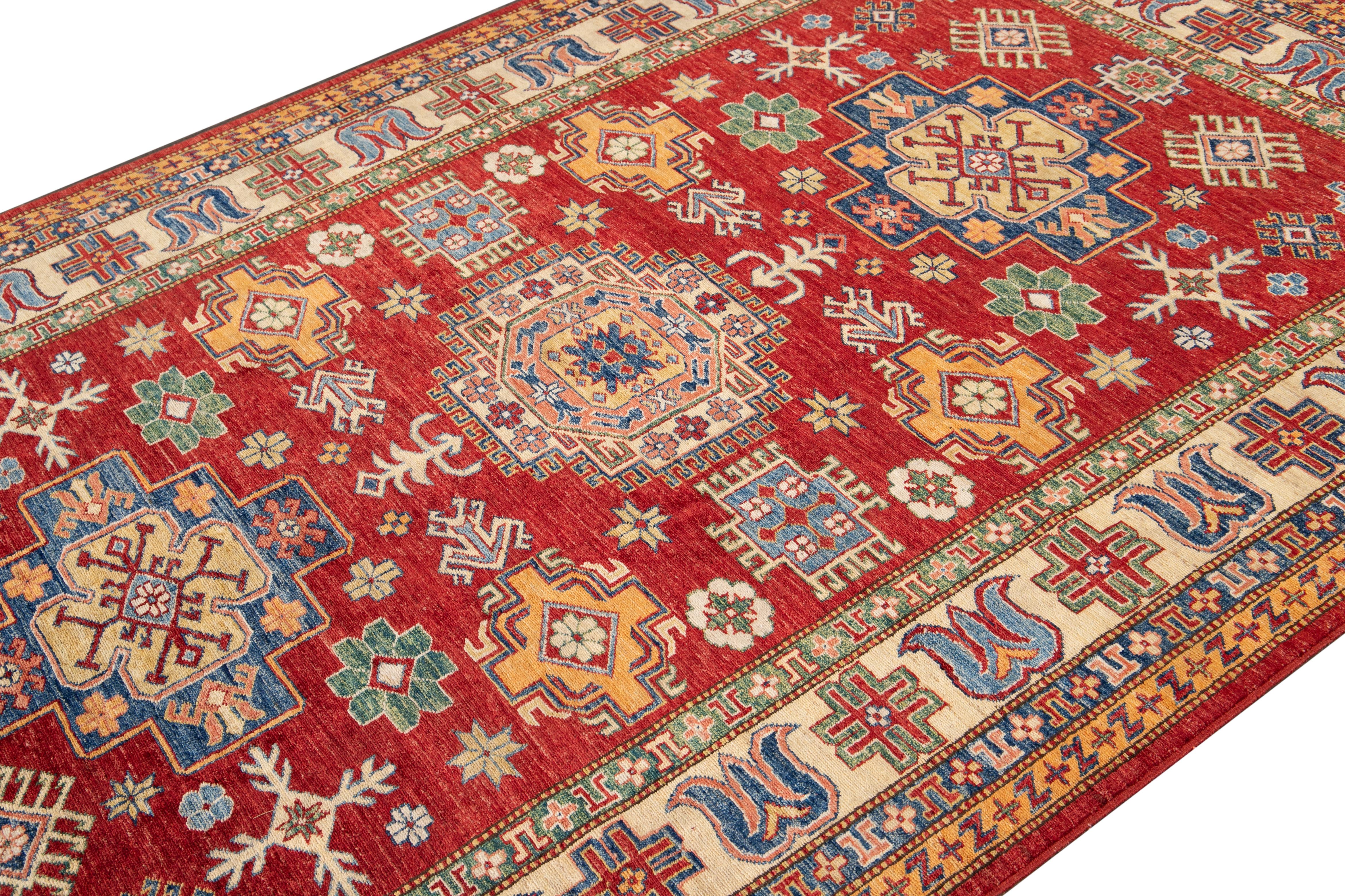 Early 20th Century Antique Kazak Wool Rug For Sale 2