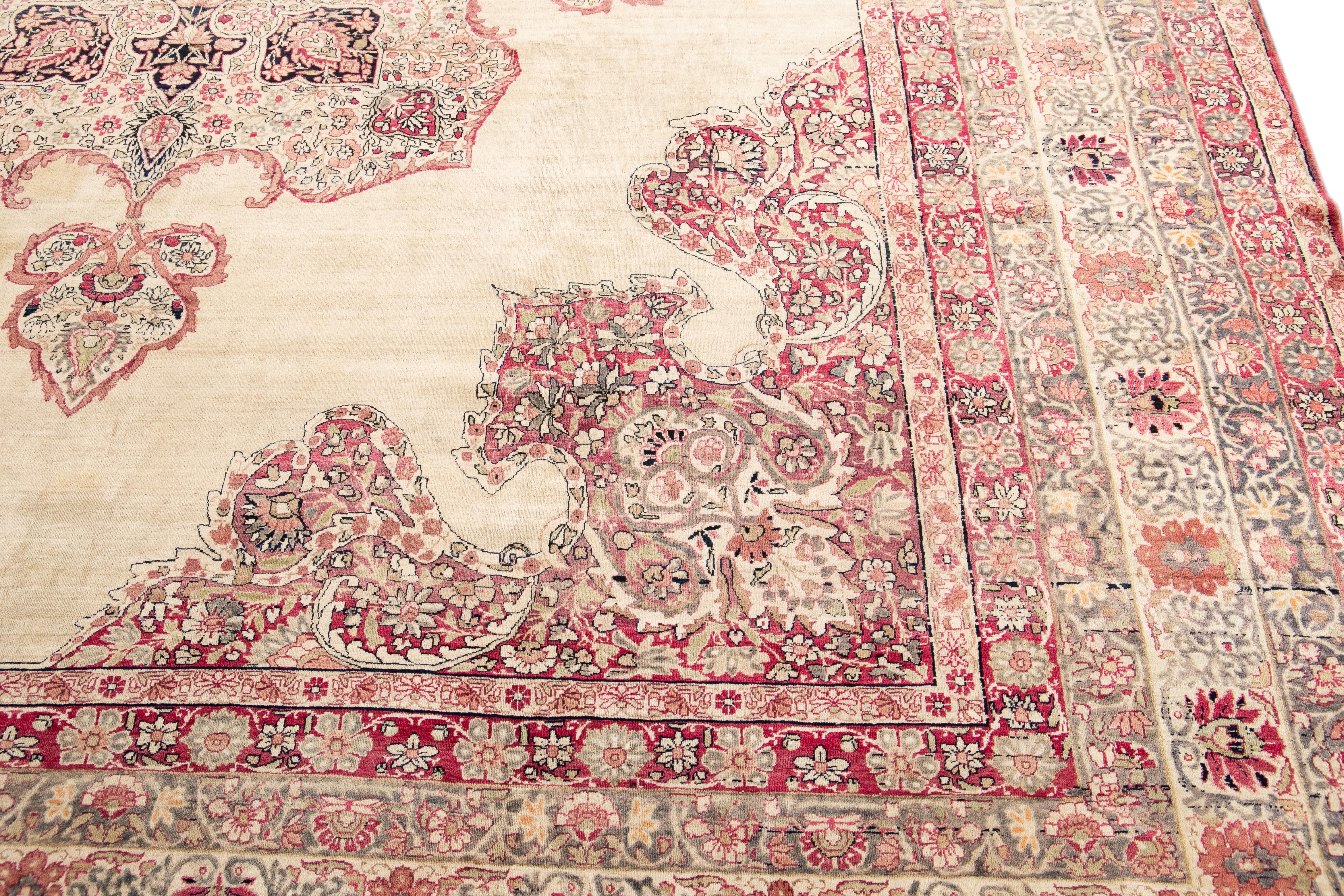 Early 20th Century Antique Kerman Wool Rug For Sale 2