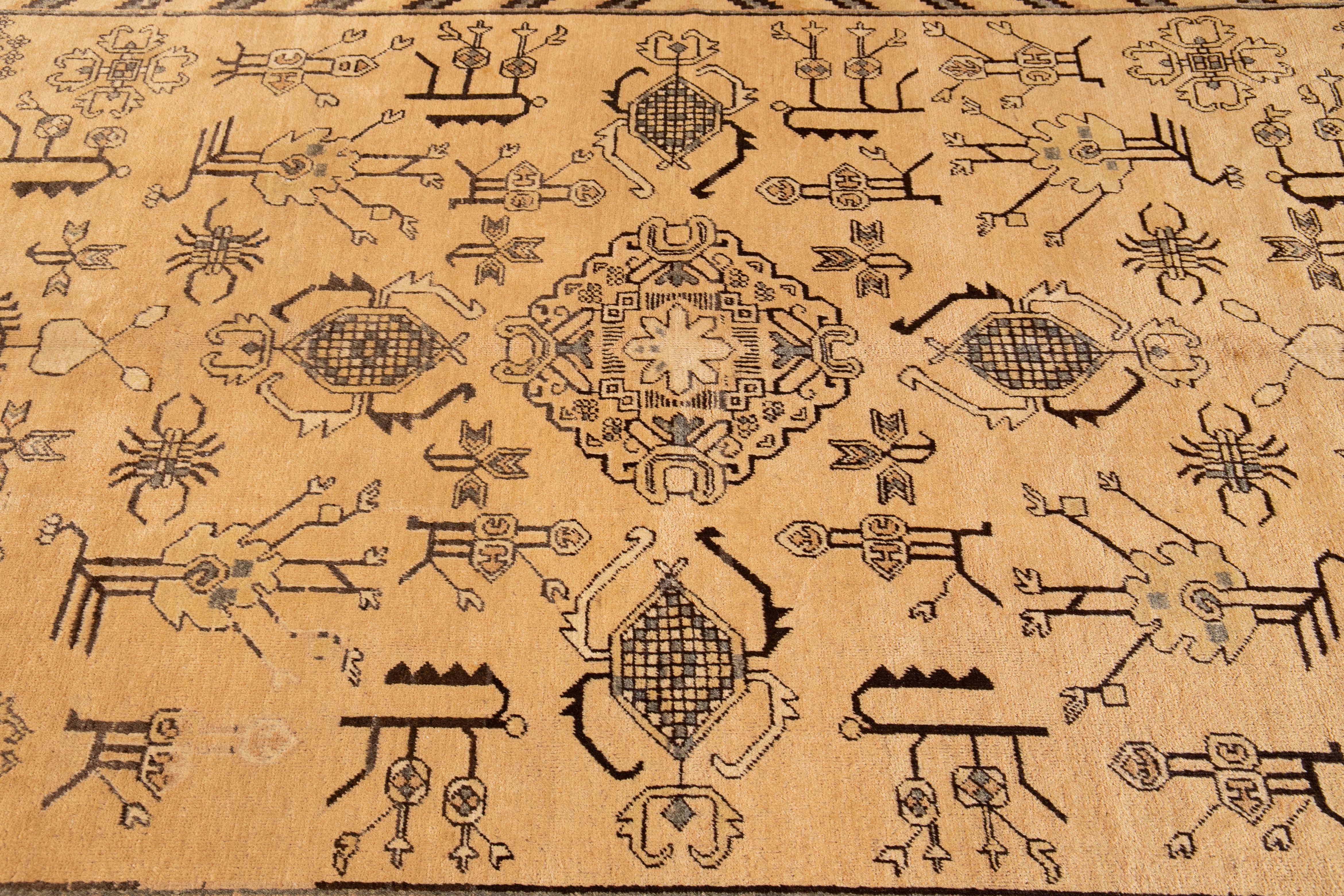Early 20th Century Antique Khotan Rug For Sale 3