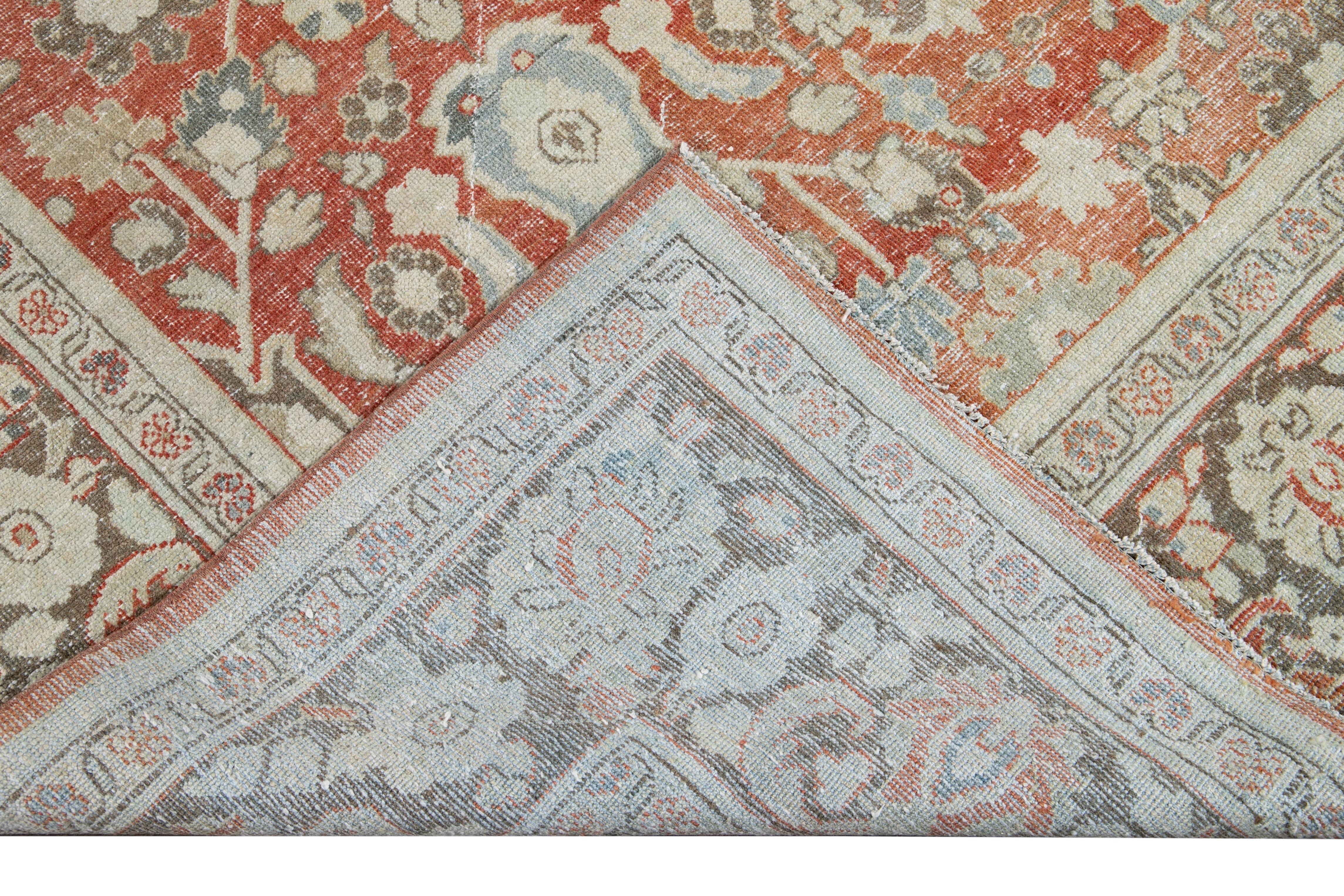 Hand-Crafted Early 20th Century Antique Mahal Wool Rug For Sale
