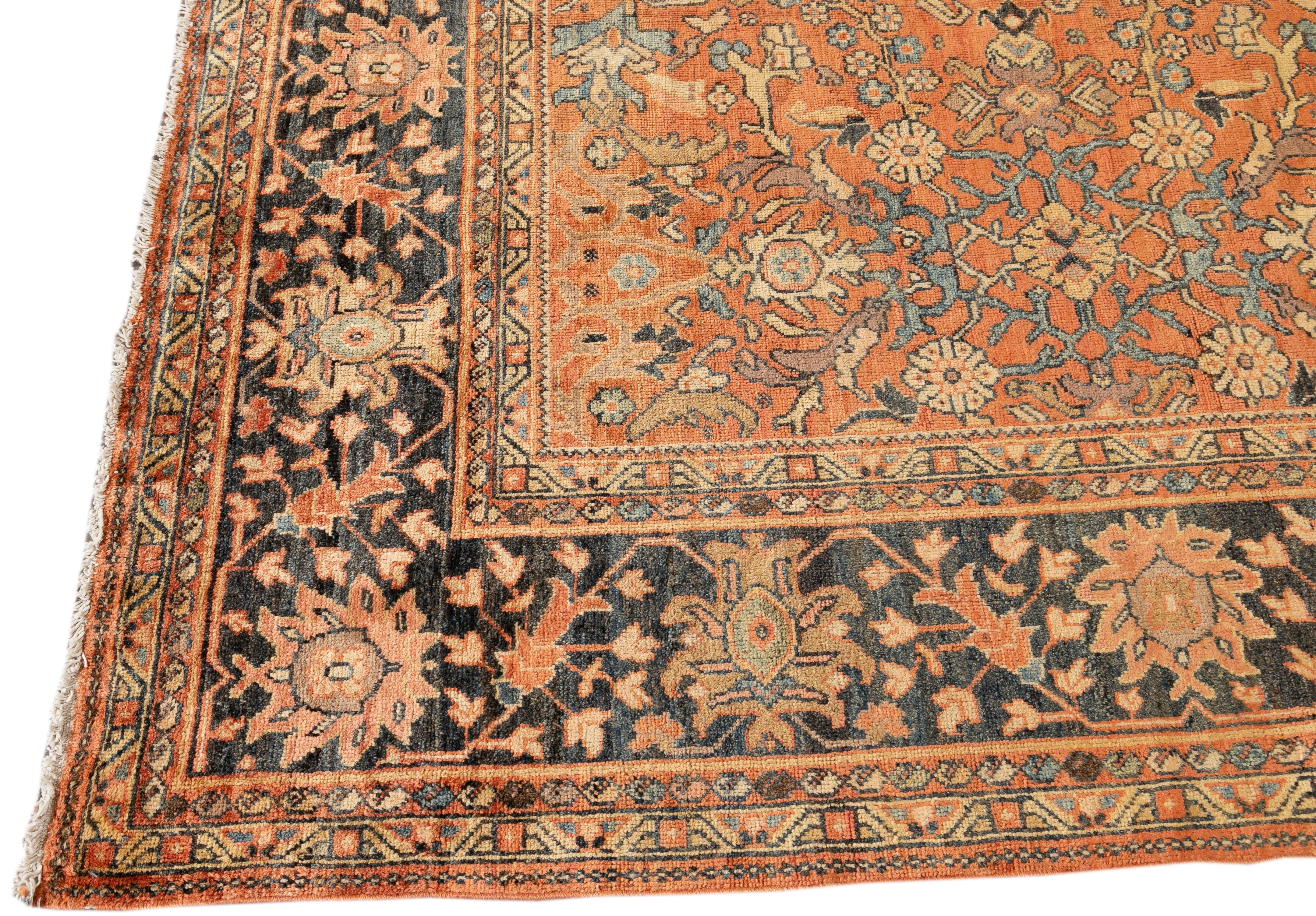 Early 20th Century Antique Mahal Wool Rug 2