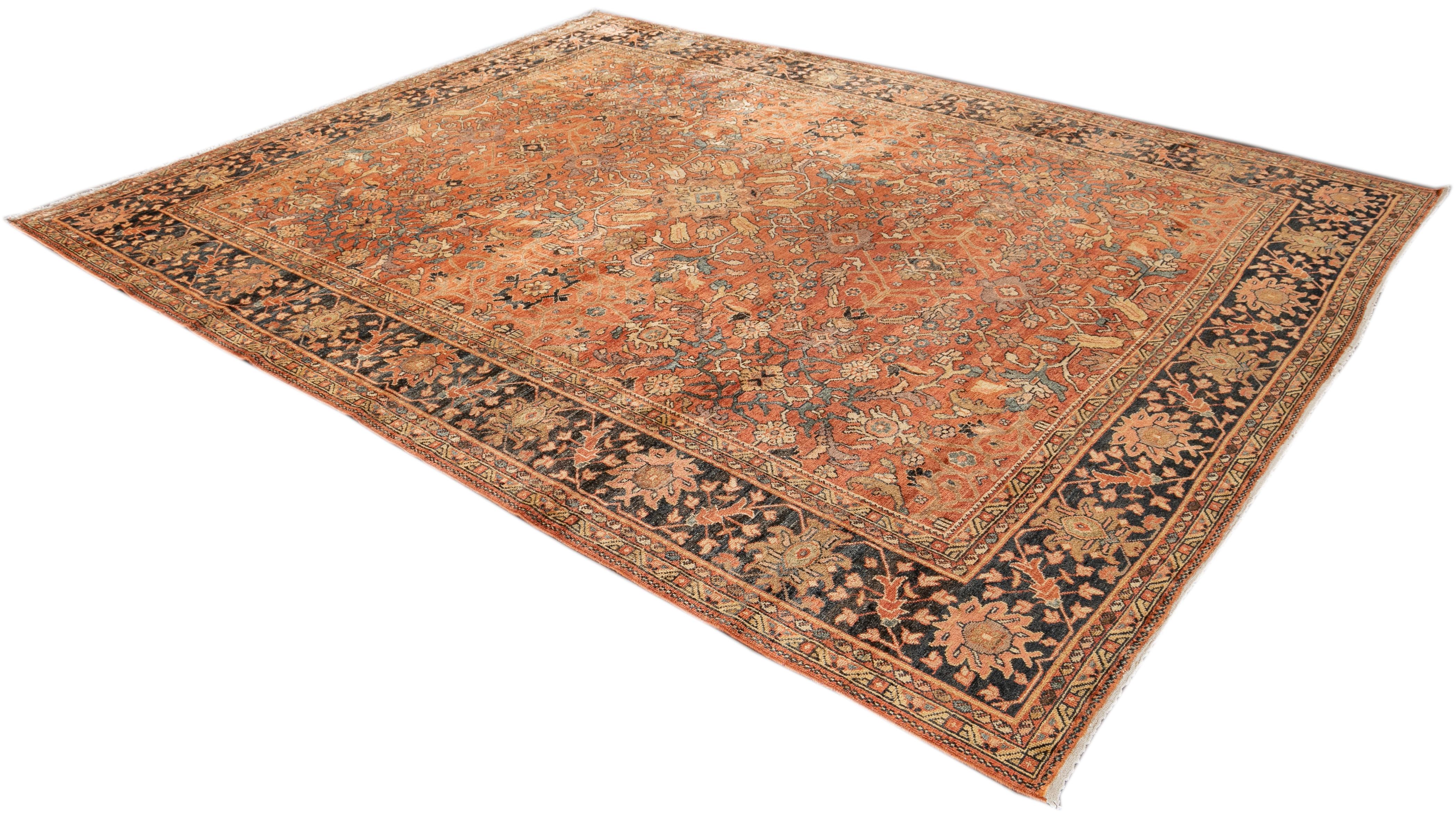 Early 20th Century Antique Mahal Wool Rug 4