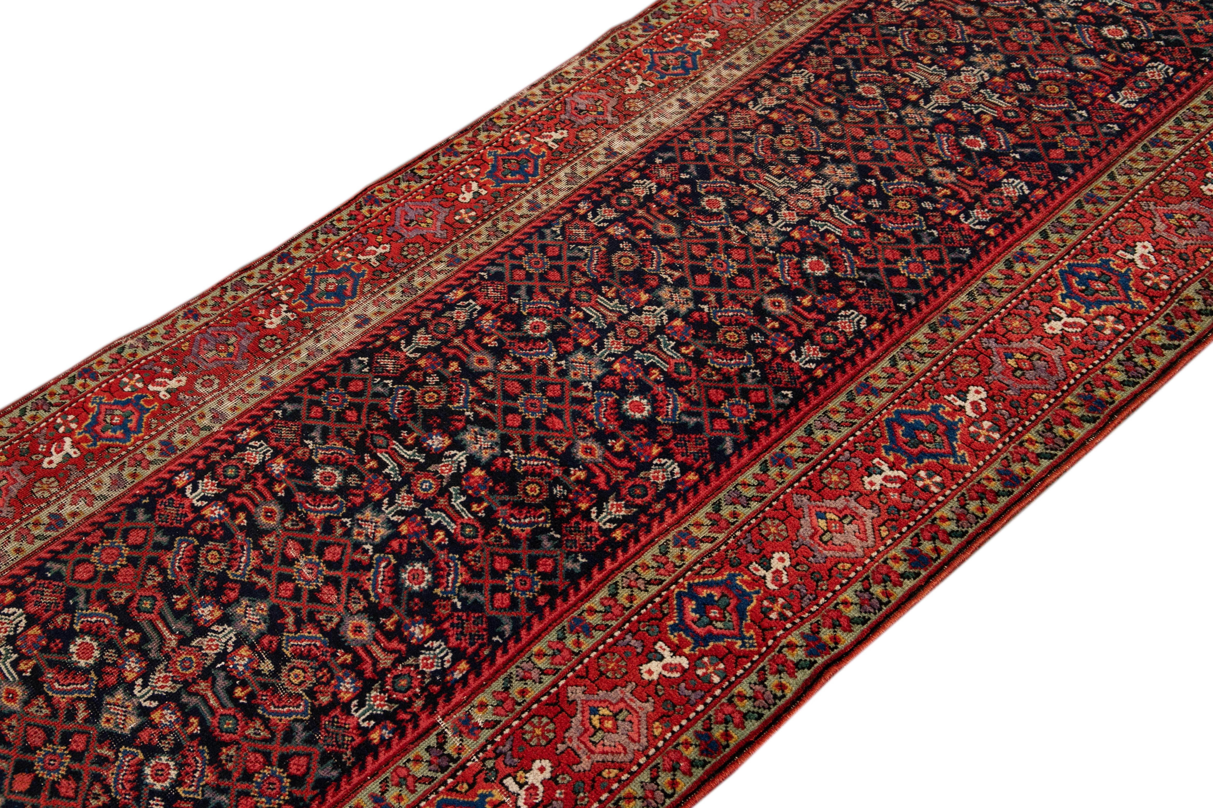 Early 20th Century Antique Distressed Malayer Wool Runner For Sale 9