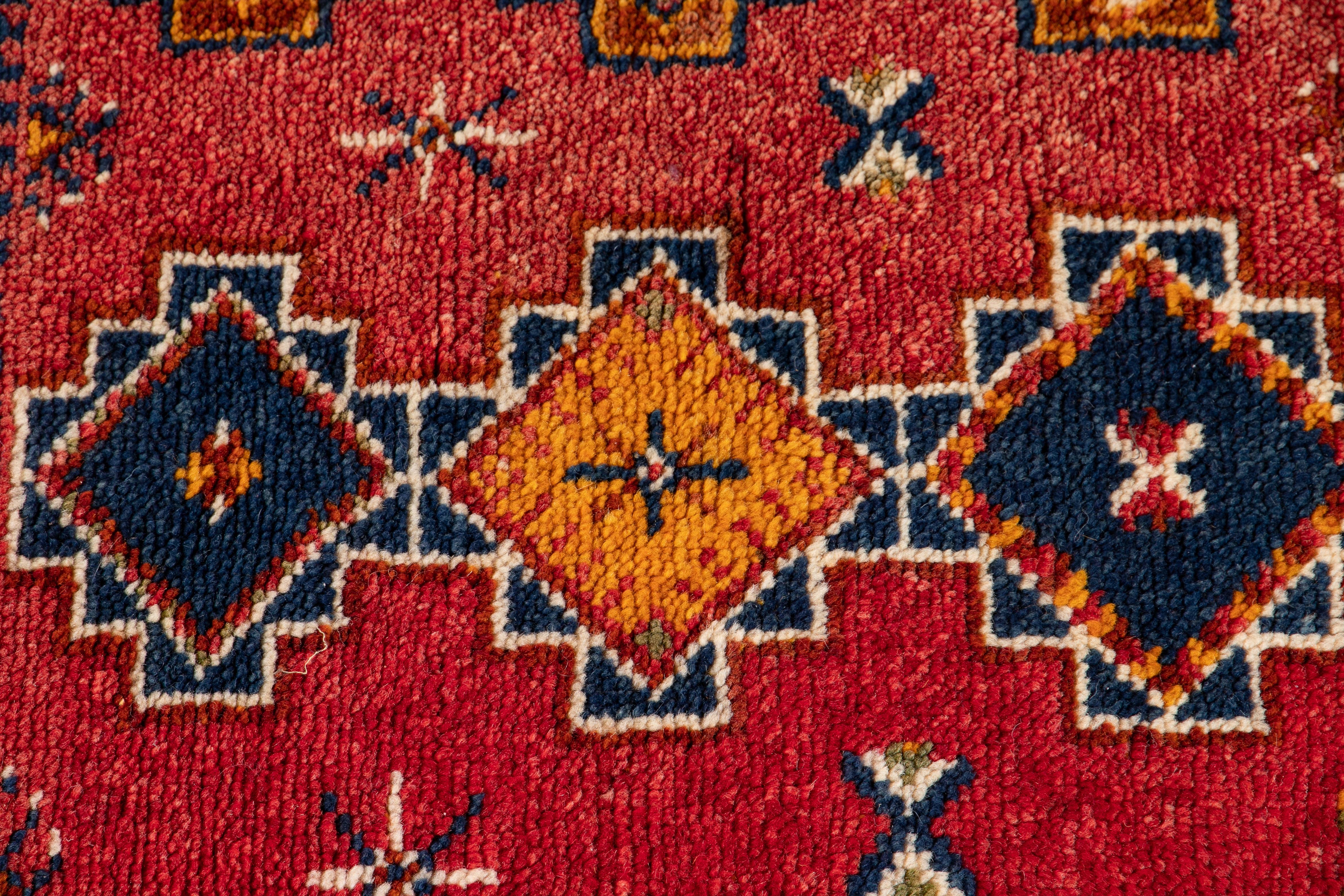 Early 20th Century Antique Moroccan Tribal Wool Rug  For Sale 7
